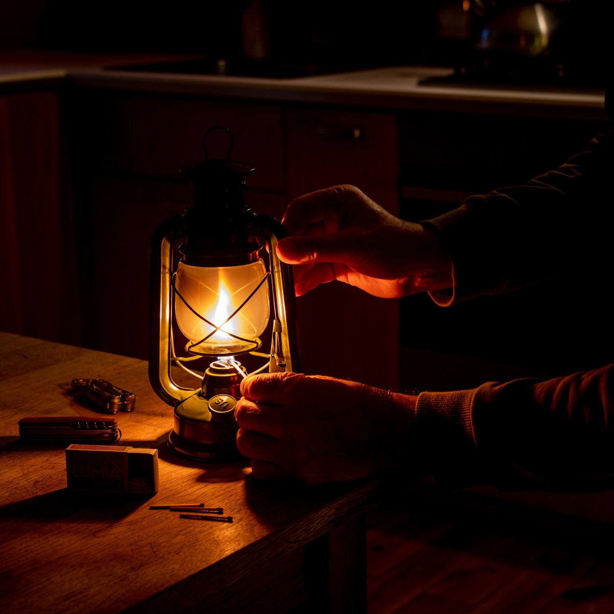 Petrolejová lampa Mil-Tec 28 cm - Olive