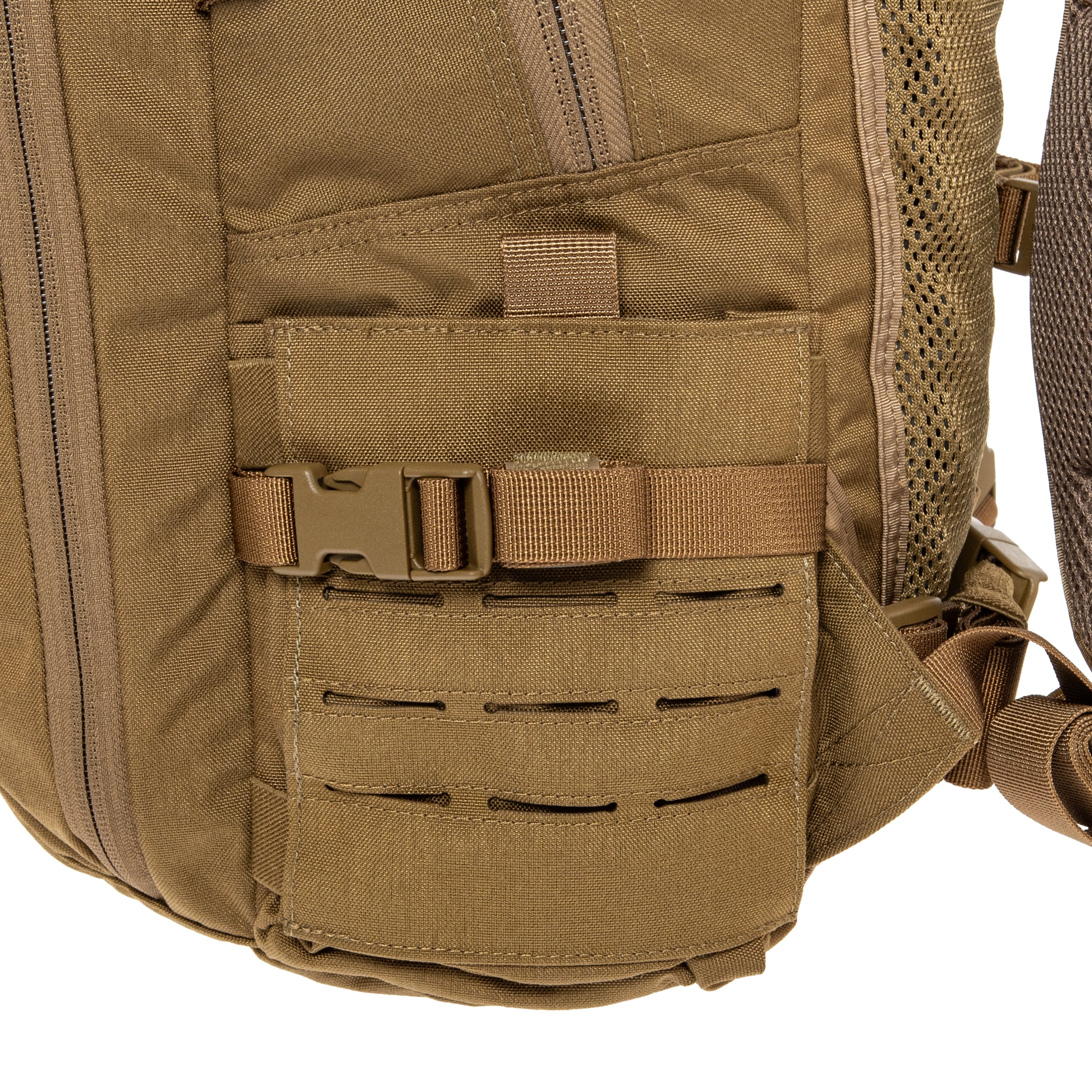 Batoh Direct Action Dust MkII 20 l - Coyote Brown