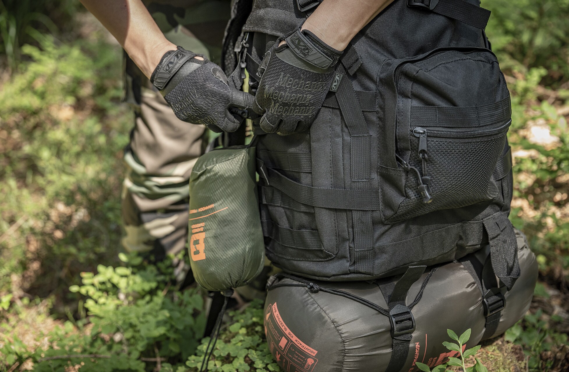 Batoh Badger Outdoor Hilltop 55 l Black