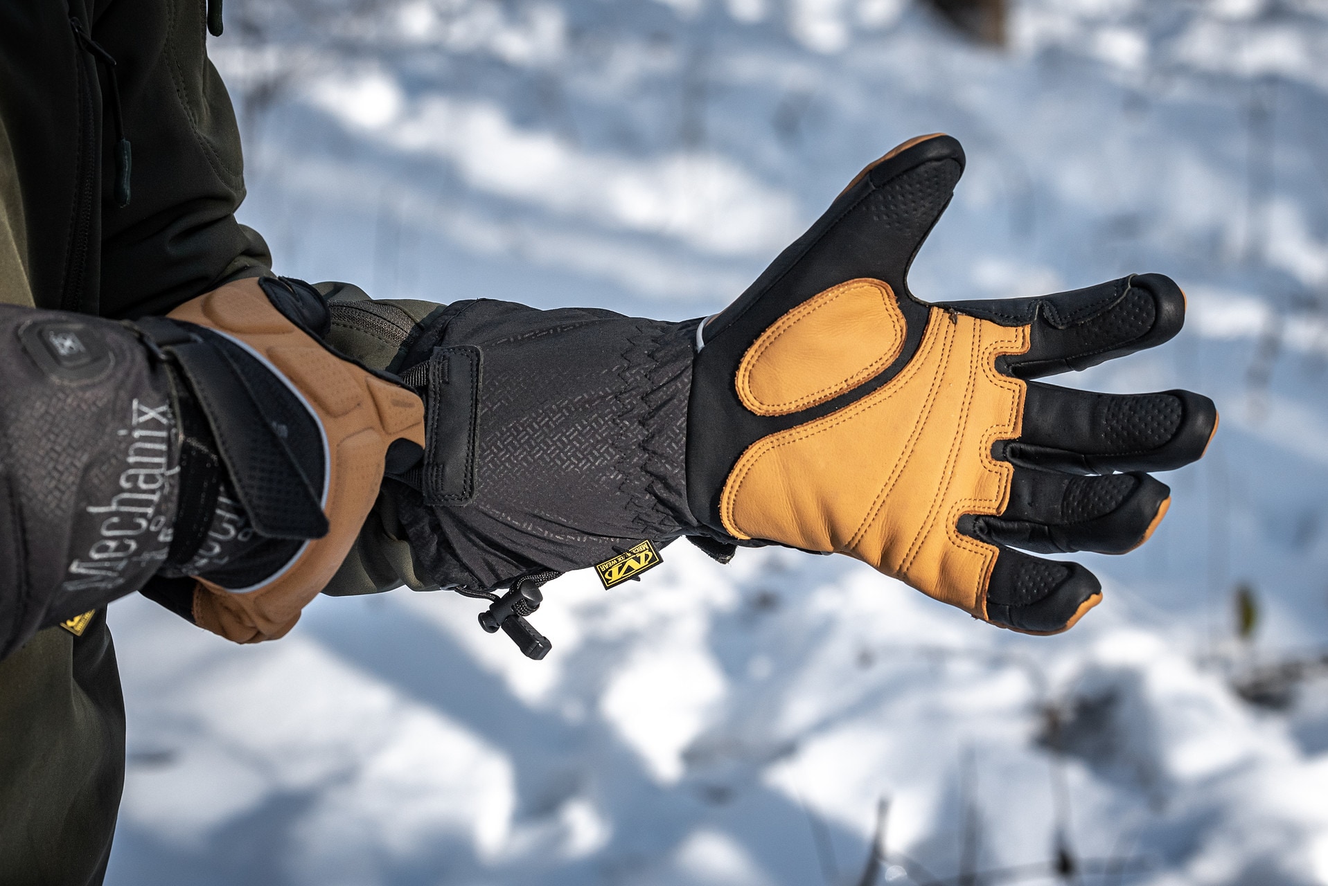 Vyhřívané rukavice Mechanix Wear ColdWork M-Pact Heated Brown/Black