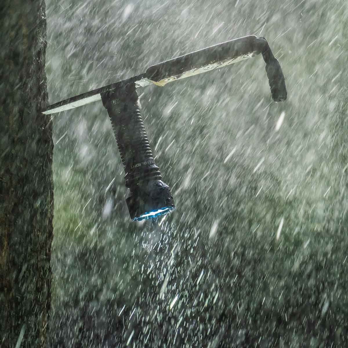 Taktická svítilna Olight Javelot Mini OD Green - 1000 lumenů