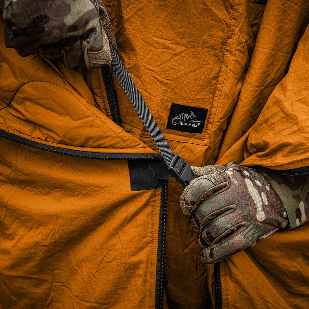 Pončo Helikon-Tex Swagman Roll Climashield Apex se spacím vakem – Orange