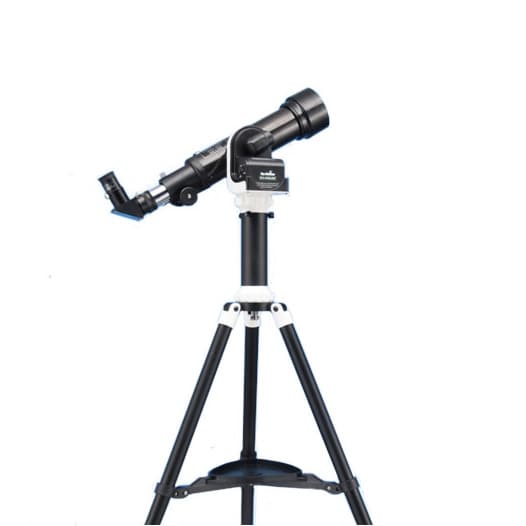 Dalekohled Sky Watcher SolarQuest 70/500 s montáží HelioFind
