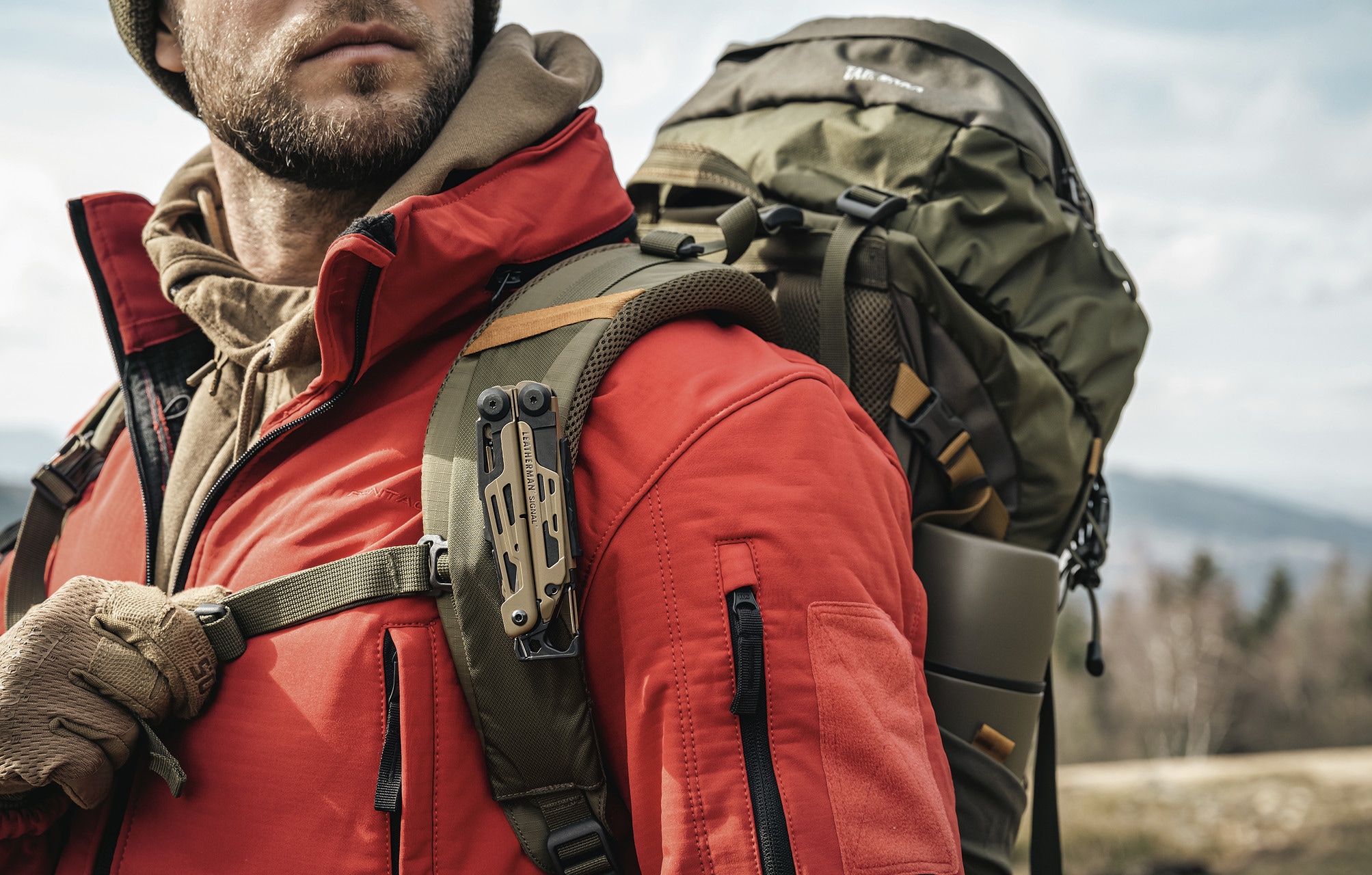 Multitool Leatherman Signal Coyote – limitovaná edice