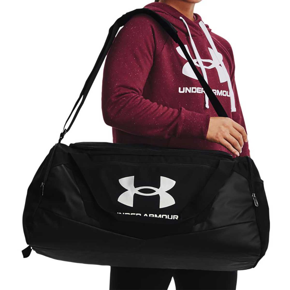 Taška Under Armour Duffle Undeniable 5.0 Medium 58 l - Black