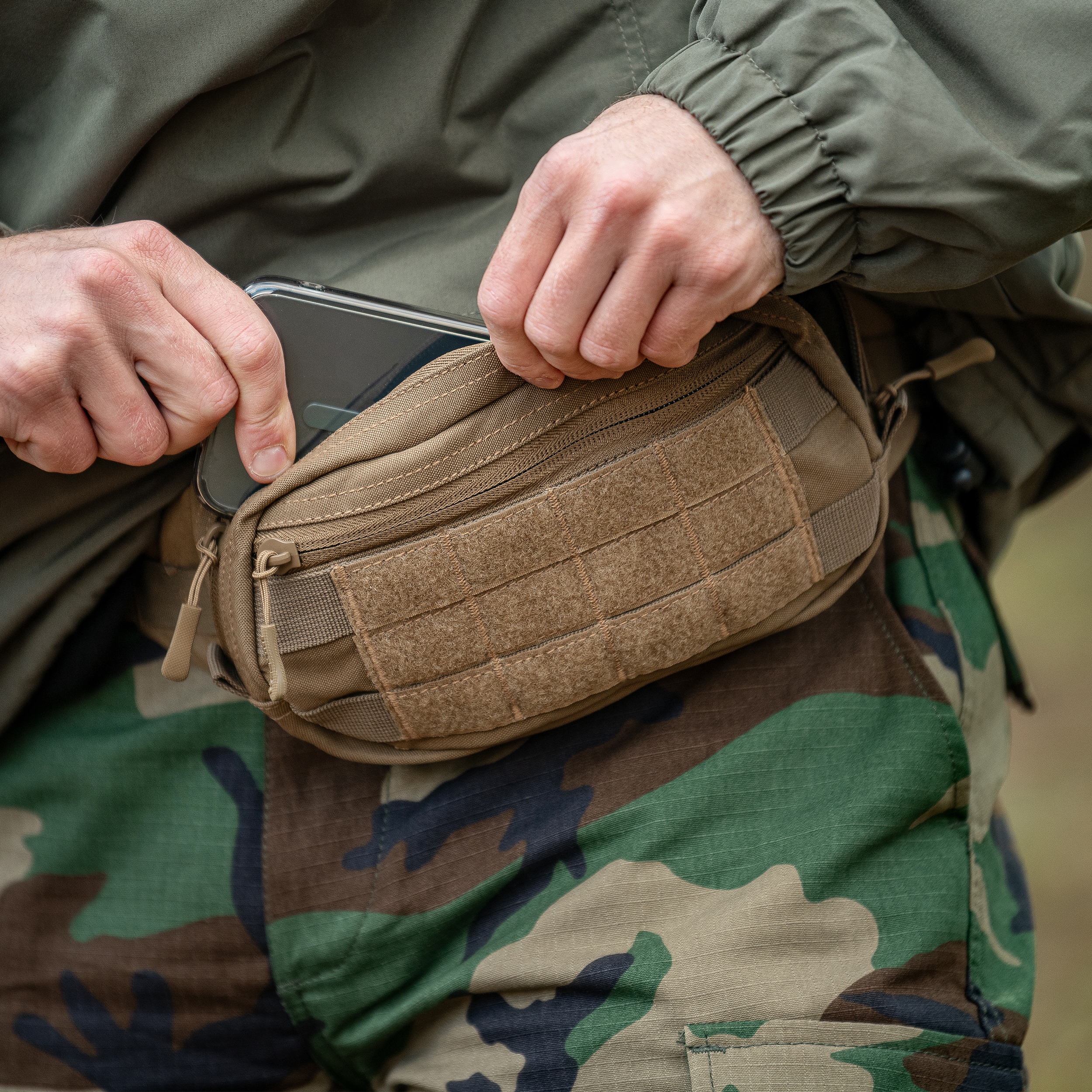 Ledvinka Mil-Tec Fanny Pack MOLLE – Coyote