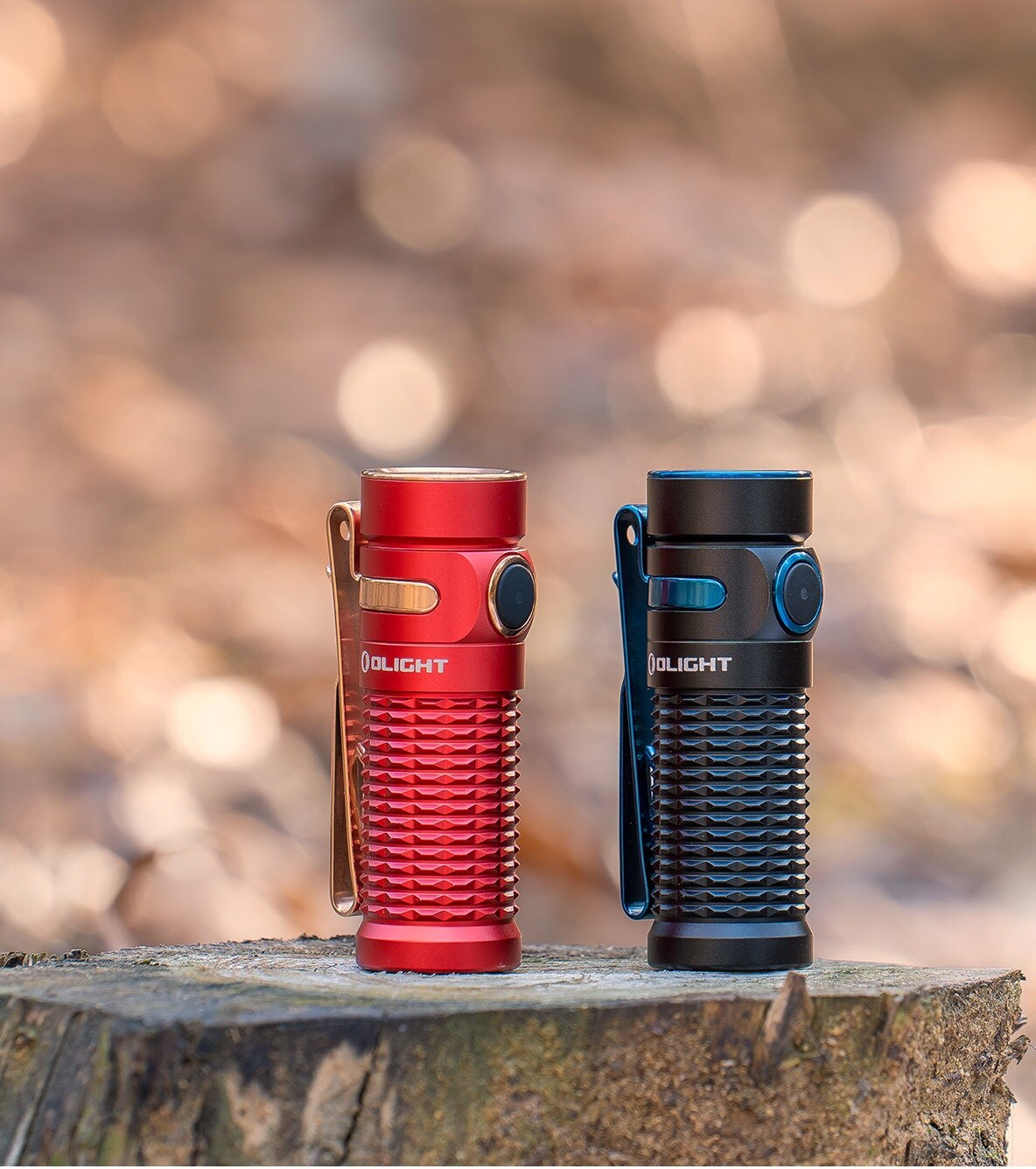 Akumulátorová svítilna Olight Baton 3 Premium Edition Black s bezdrátovým nabíjecím pouzdrem - 1200 lumenů