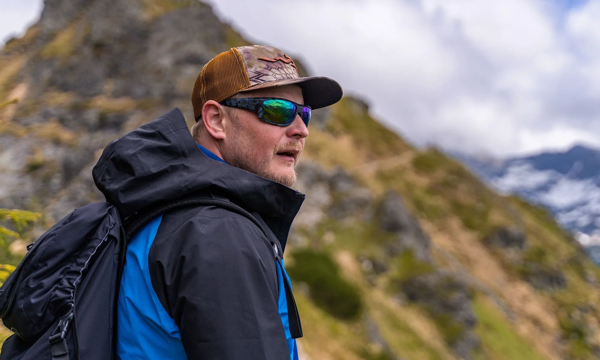 Taktické brýle Wiley X Omega – Captivate Polarized Green Mirror / Kryptek Neptune