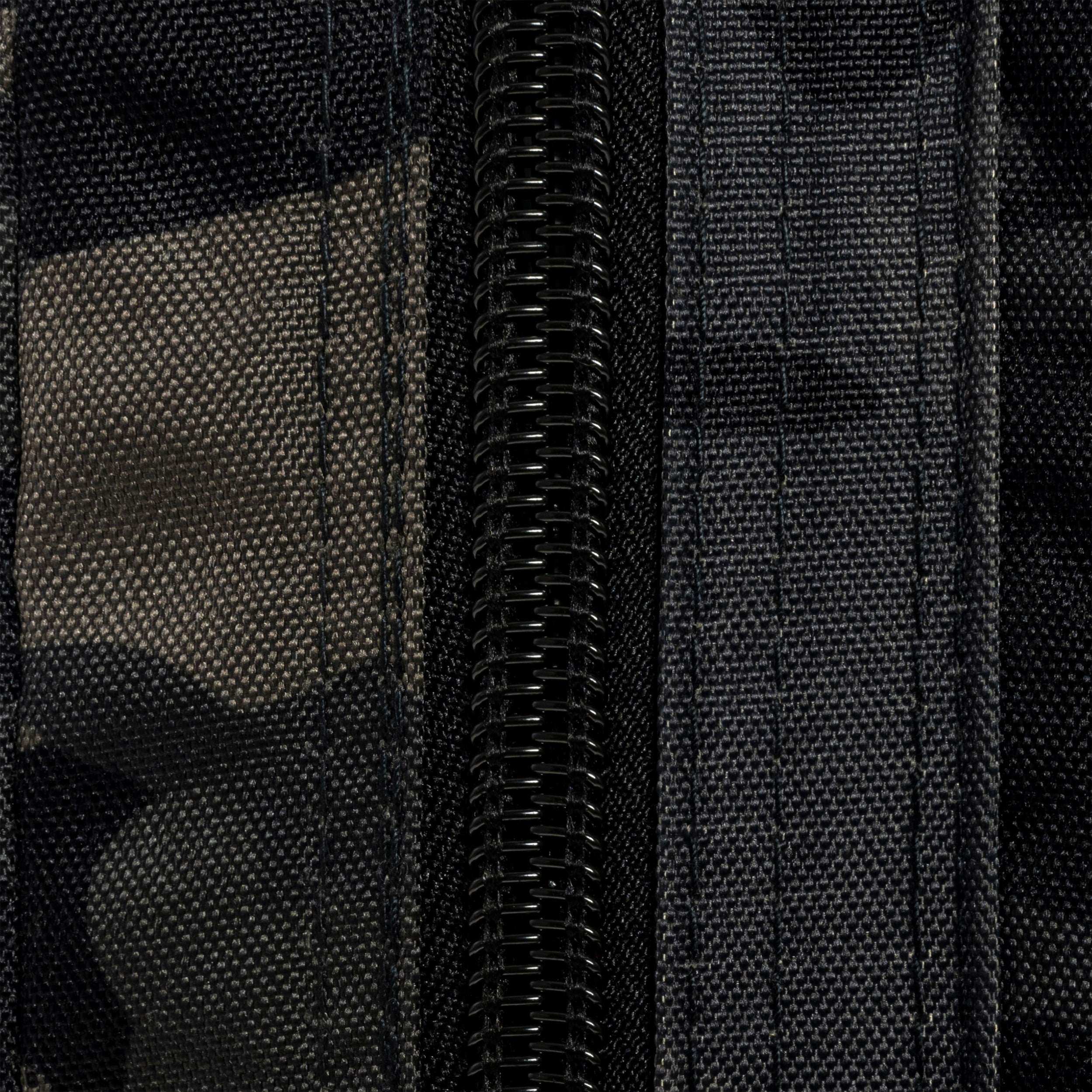 Batoh Mil-Tec Assault Pack Large 36 l – Dark Camo