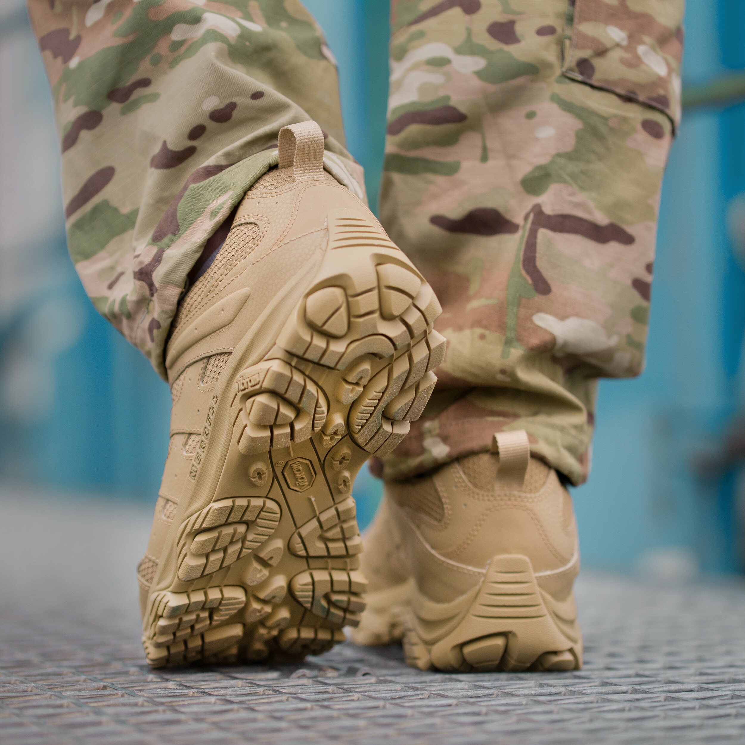 Boty Merrell MOAB 3 Low Tactical  - Dark Coyote