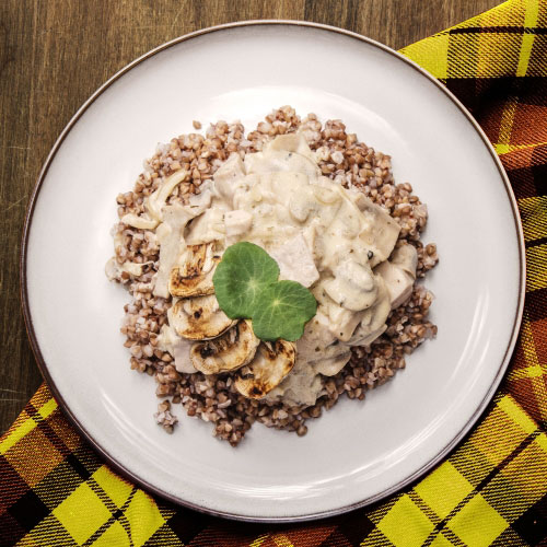 Ed Red - Konserven - Gemüse-Hühnchen in Pilzsauce mit Buchweizen 400 g