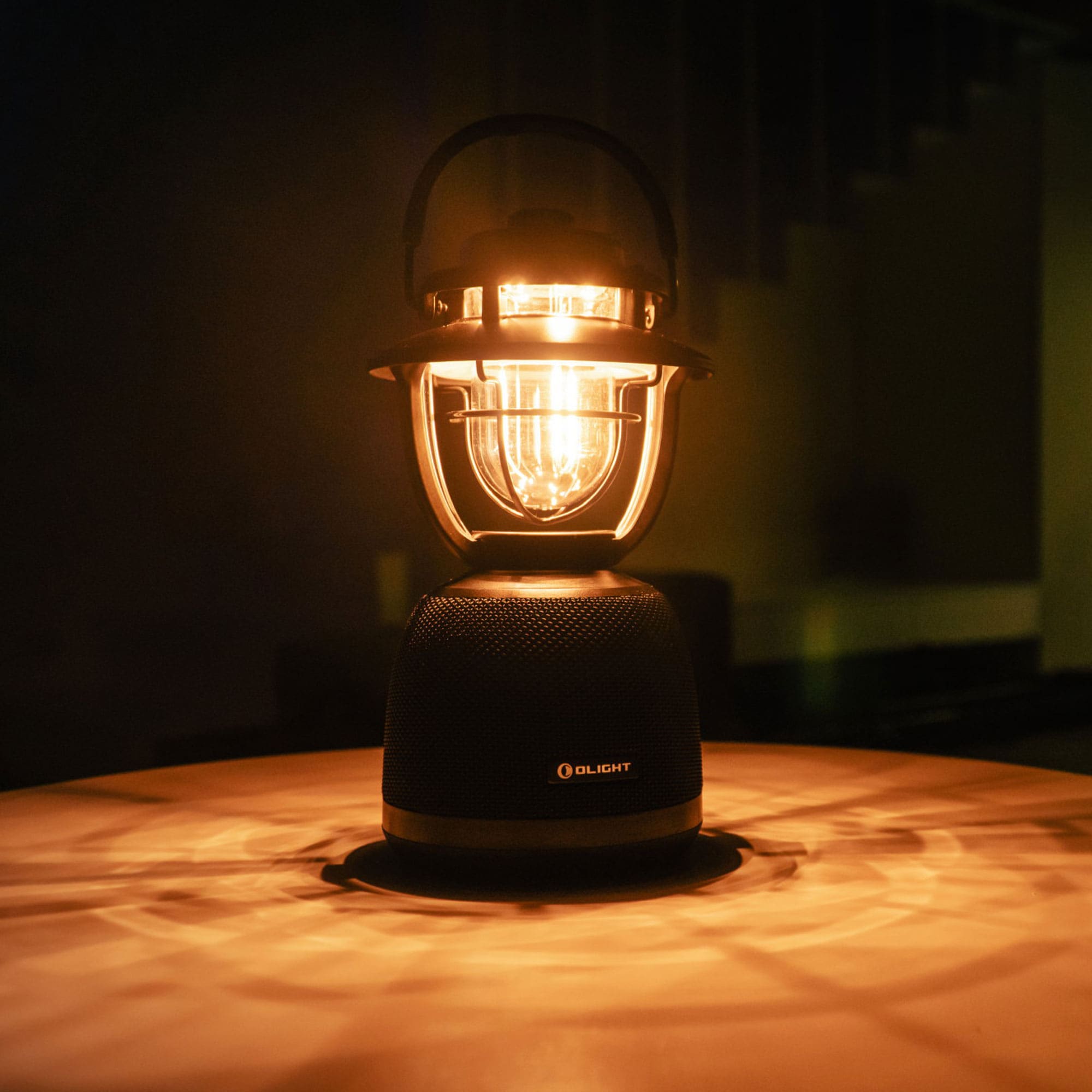 Olight - Olantern Music Black - Lampe mit Lautsprecher - 300 Lumen