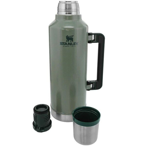 Stanley - Legendary Classic - Thermoskanne 2,3 l - Green