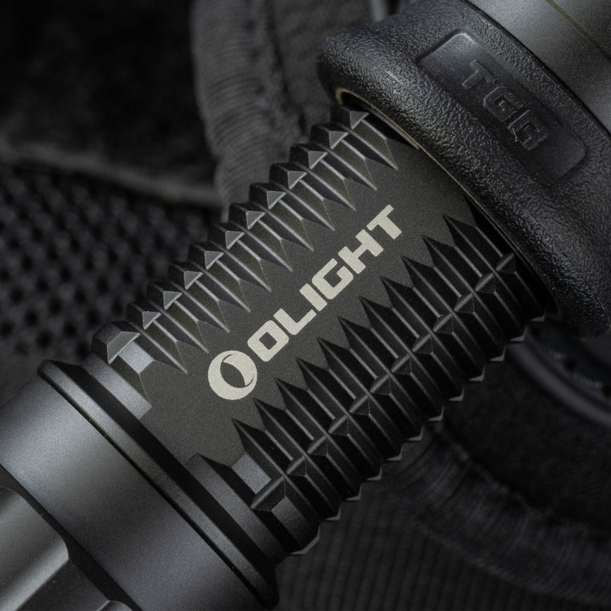 Olight - Warrior X 4 - Taktische Taschenlampe 2600 Lumen - Matte Black
