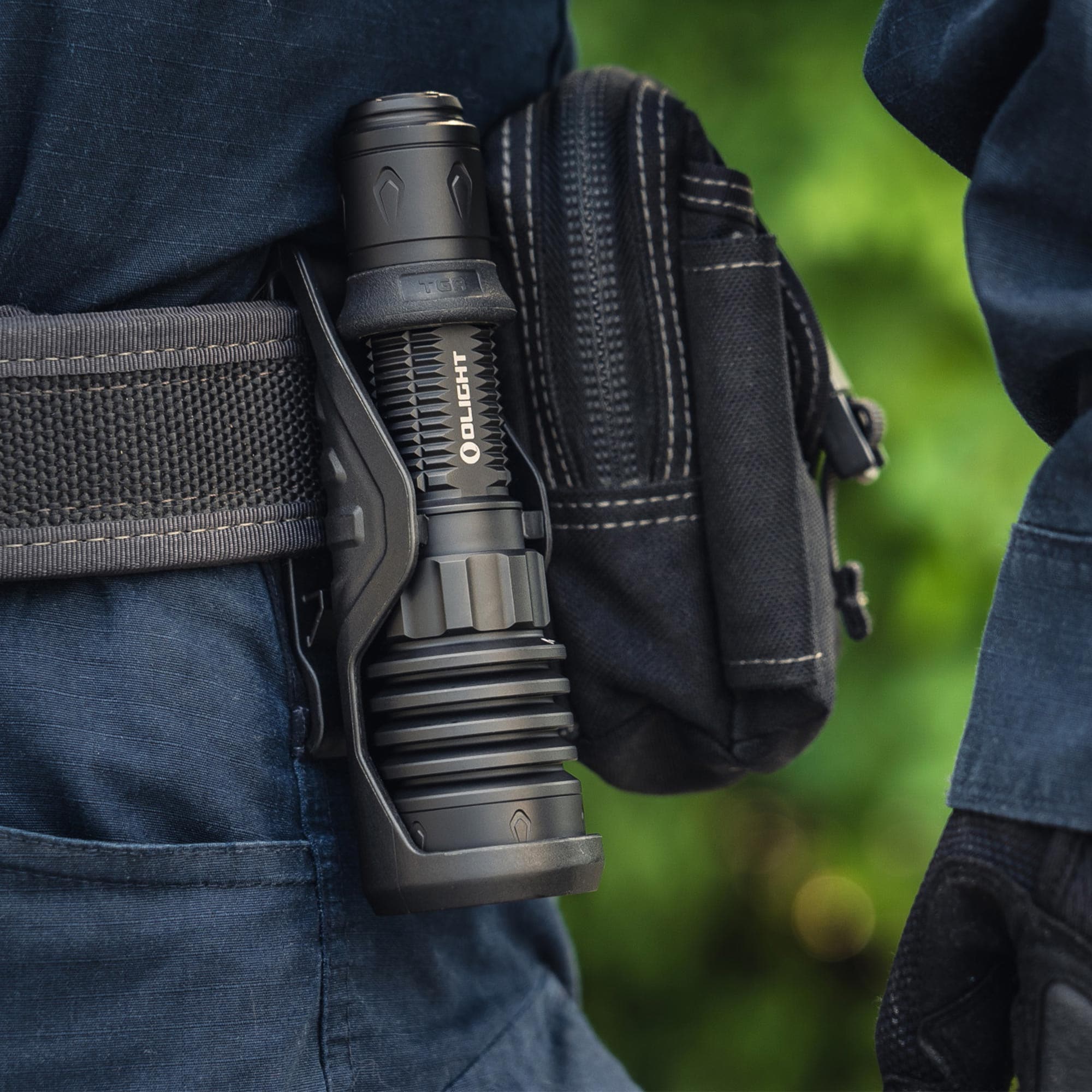 Olight - Warrior X 4 - Taktische Taschenlampe 2600 Lumen - Matte Black