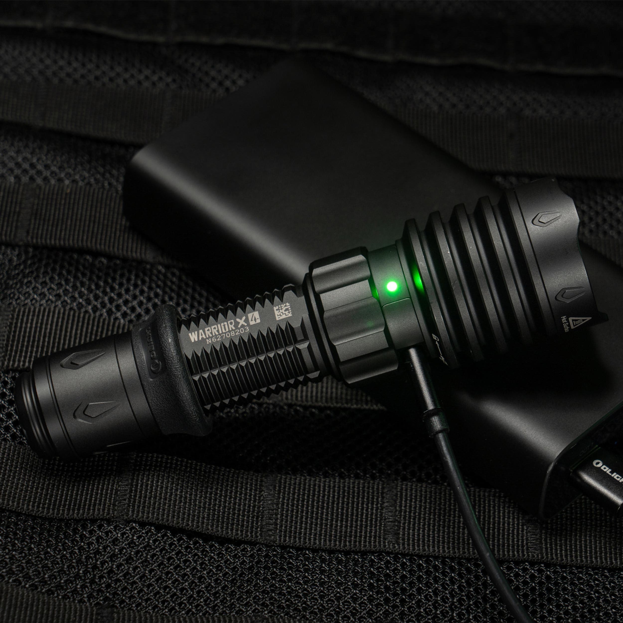 Olight - Warrior X 4 - Taktische Taschenlampe 2600 Lumen - Matte Black