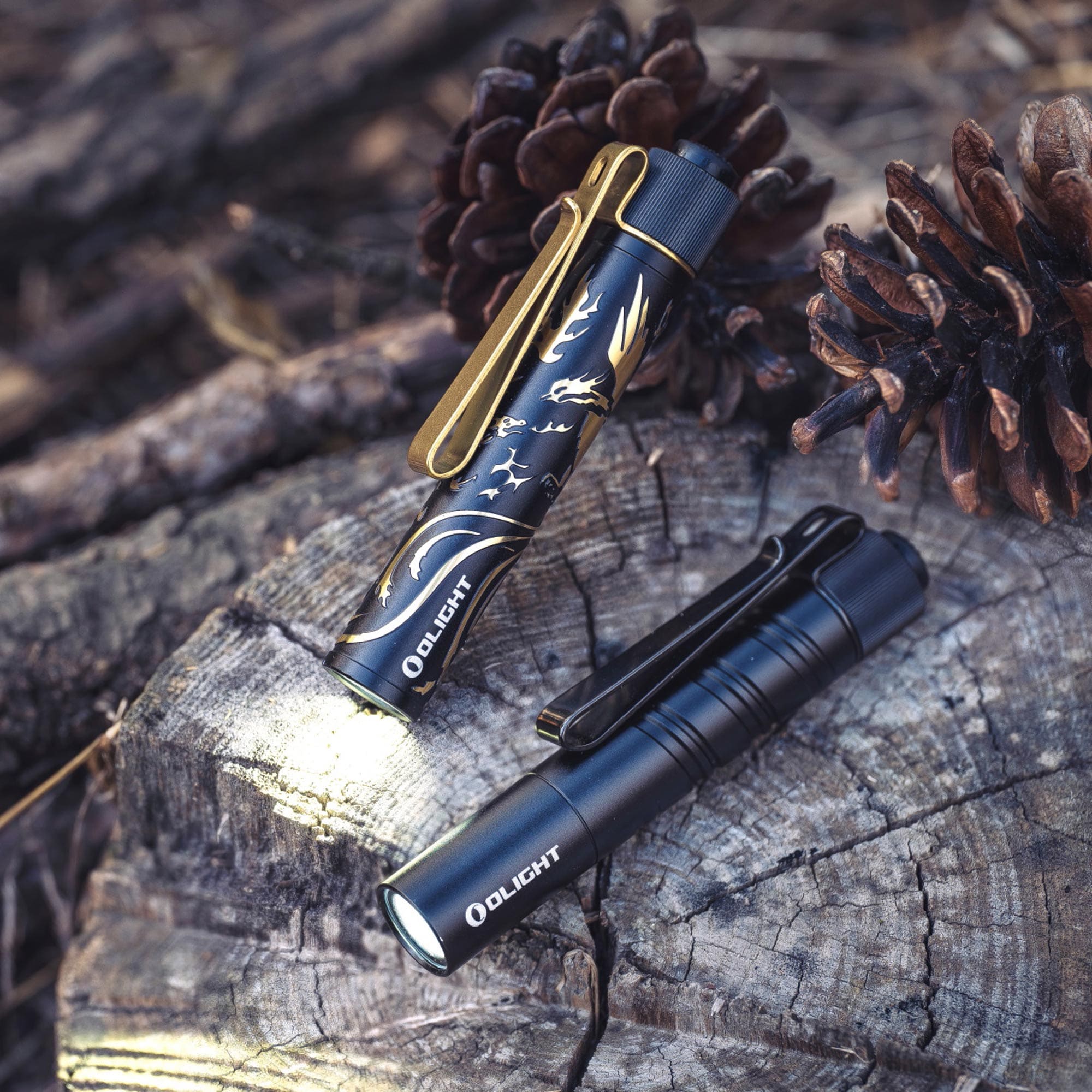 Olight - I3T 2 EOS - Mini-Taschenlampe 300 Lumen - Dragon & Phoenix Golden Black