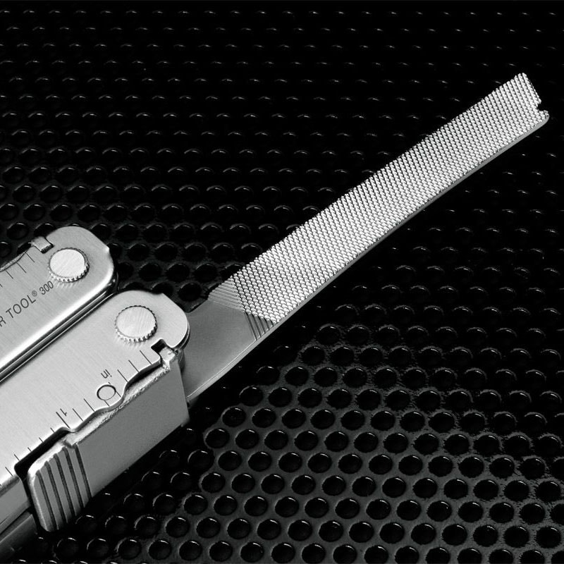 Leatherman - Super Tool 300 Multitool mit Holster