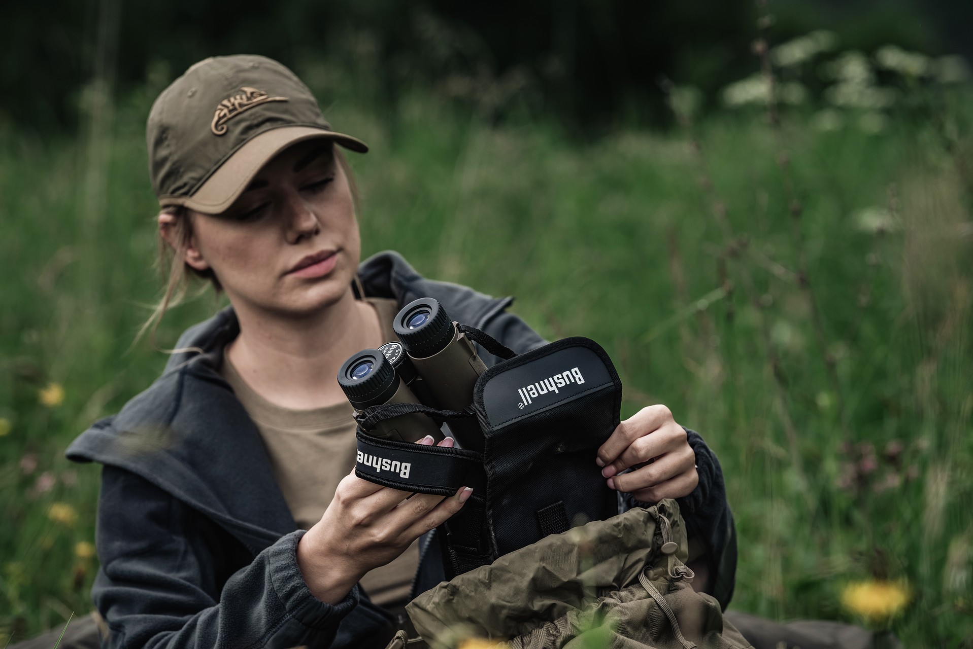 Bushnell - Explorer 8x42 Fernglas - Brown