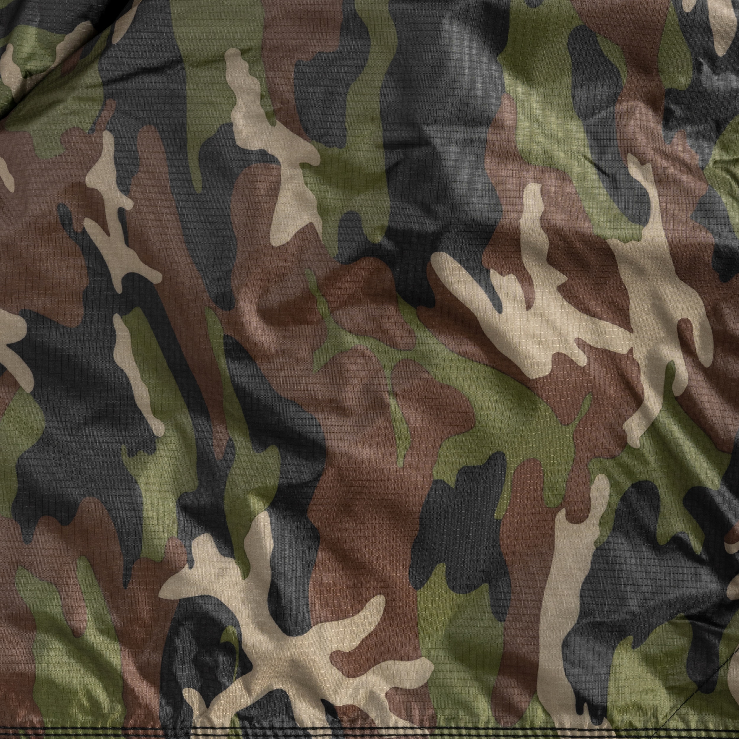 Bushmen - Thermo Tarp -  Tarp mit Wärmeisolierung 4 x 3 - Camo
