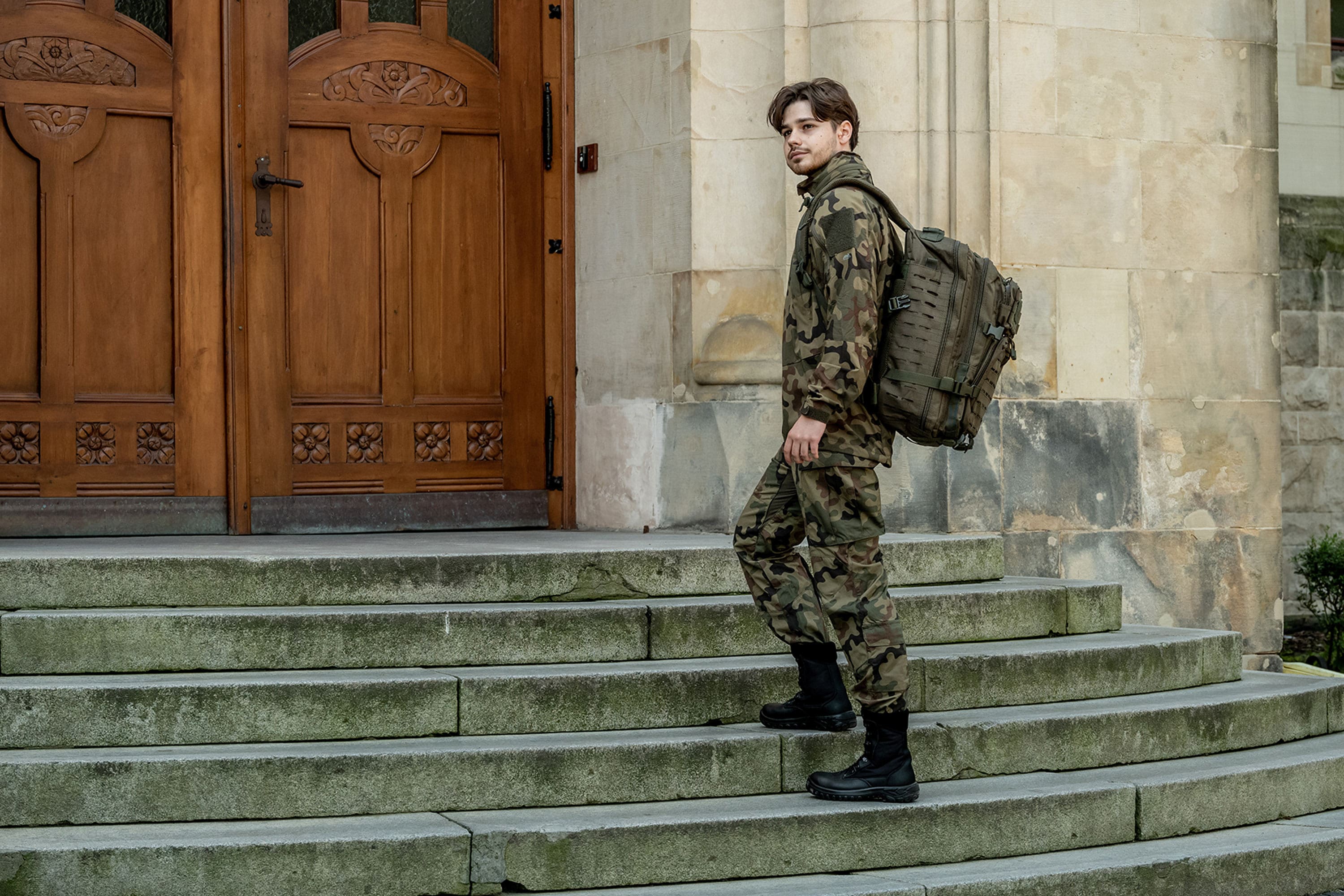 Mil-Tec - Assault Pack Laser Cut Large Rucksack 36 l - Olive