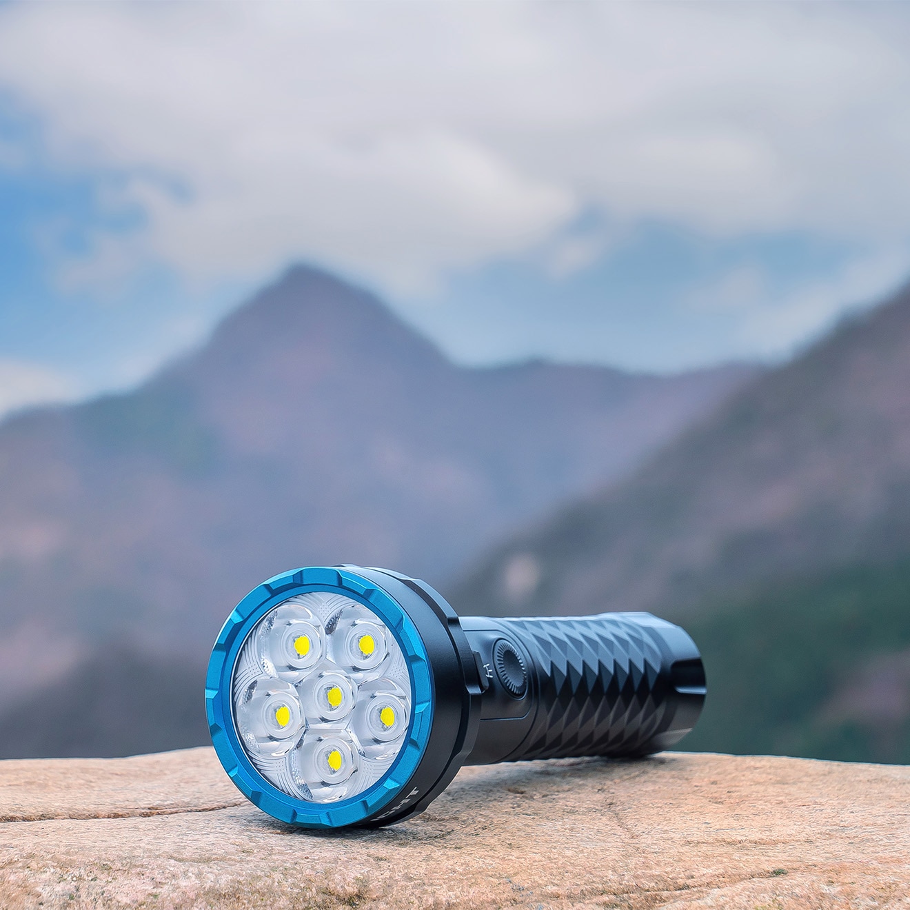 Olight - Prowess Black Taschenlampe - 5000 Lumen