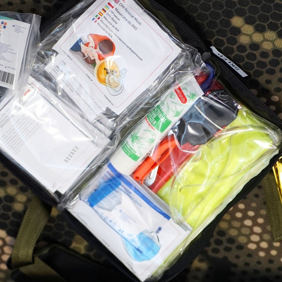 AedMax - Trauma Kit A - Modularer Erste-Hilfe-Kasten - Grün - CPR/Persönliche Schutzausrüstung