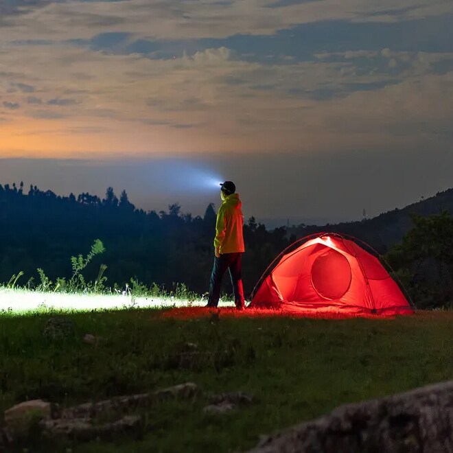 Olight - Perun 3 Orange Kopf- und Winkeltaschenlampe mit Stirnband - 3000 Lumen