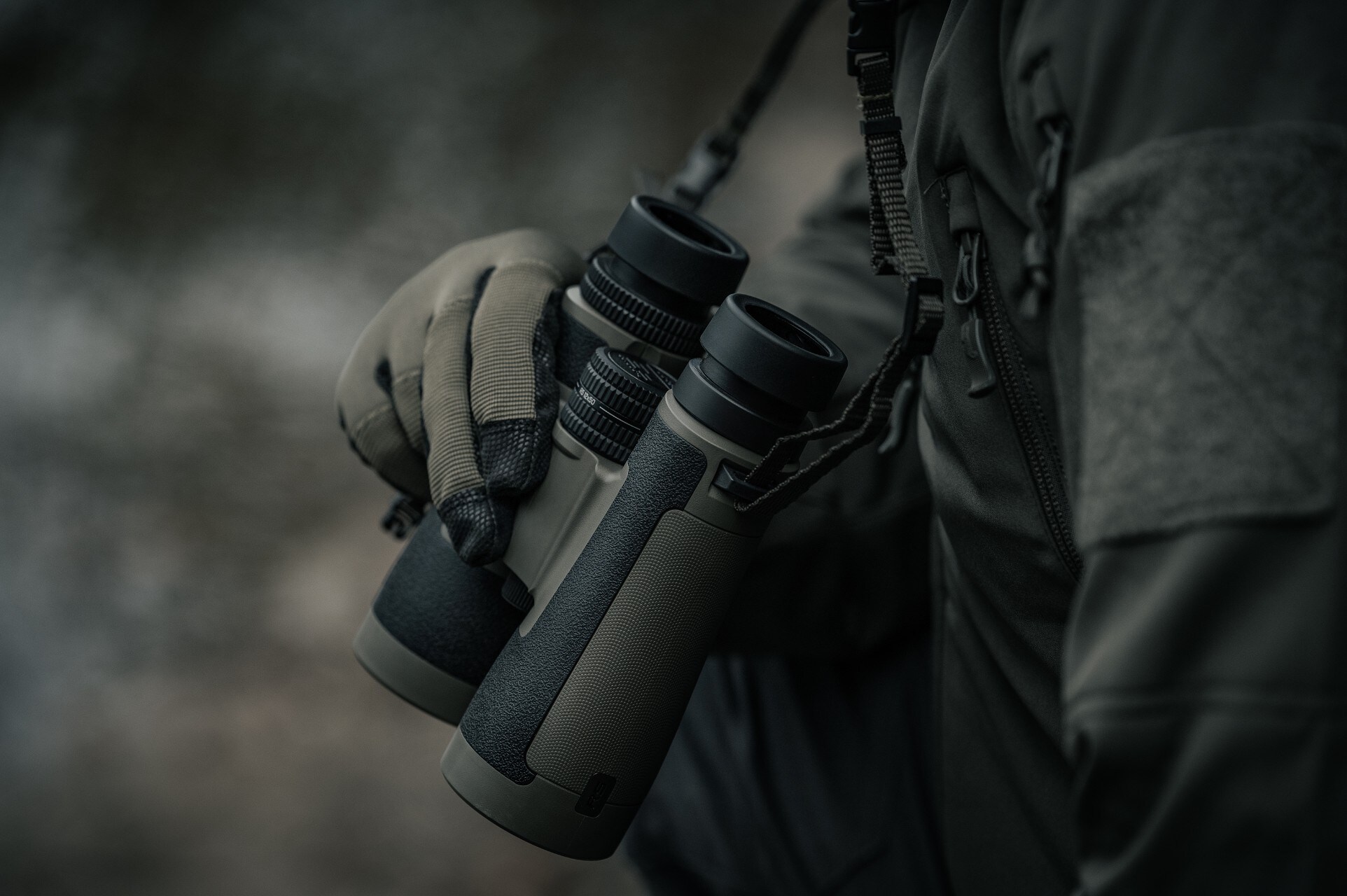 Bushnell - R5 12x50 Fernglas - Ranger Green