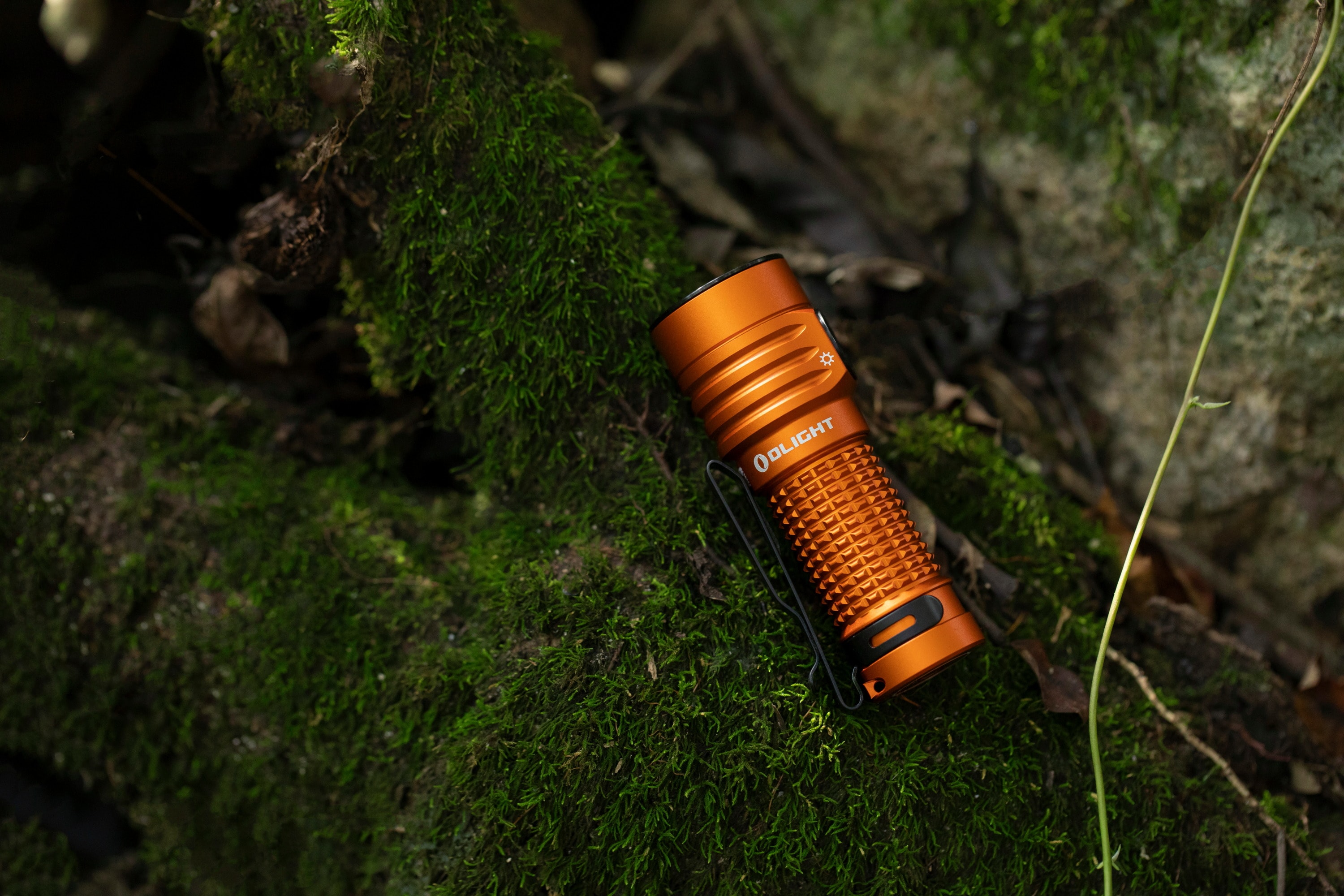 Olight - Baton Turbo Orange Akku-Taschenlampe - 1000 Lumen