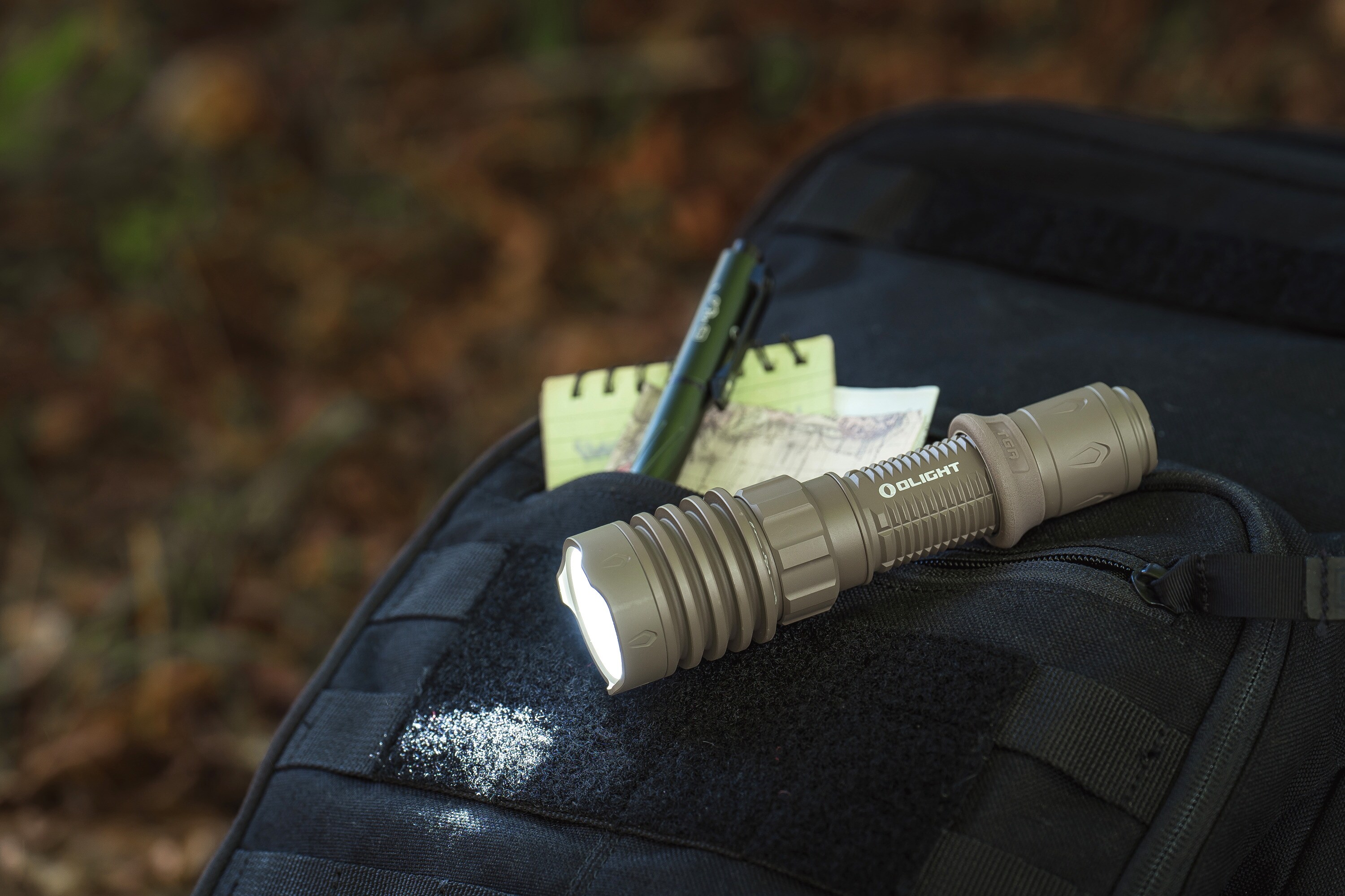 Olight - Warrior X 4 Flat Dark Earth - Taktische Taschenlampe - 2600 Lumen