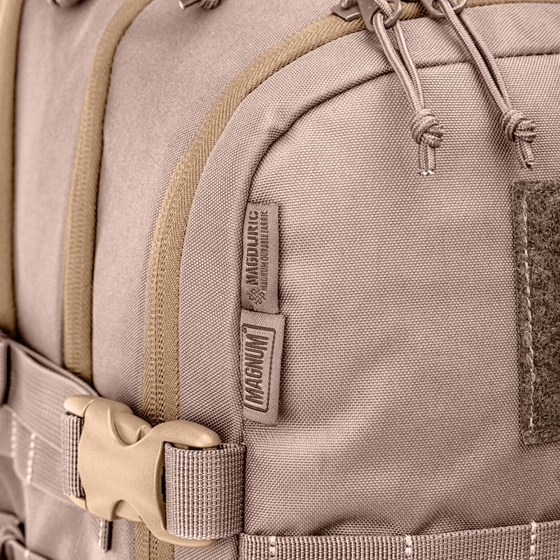 Magnum - Urbantask Rucksack 37 l - Dirty Sand