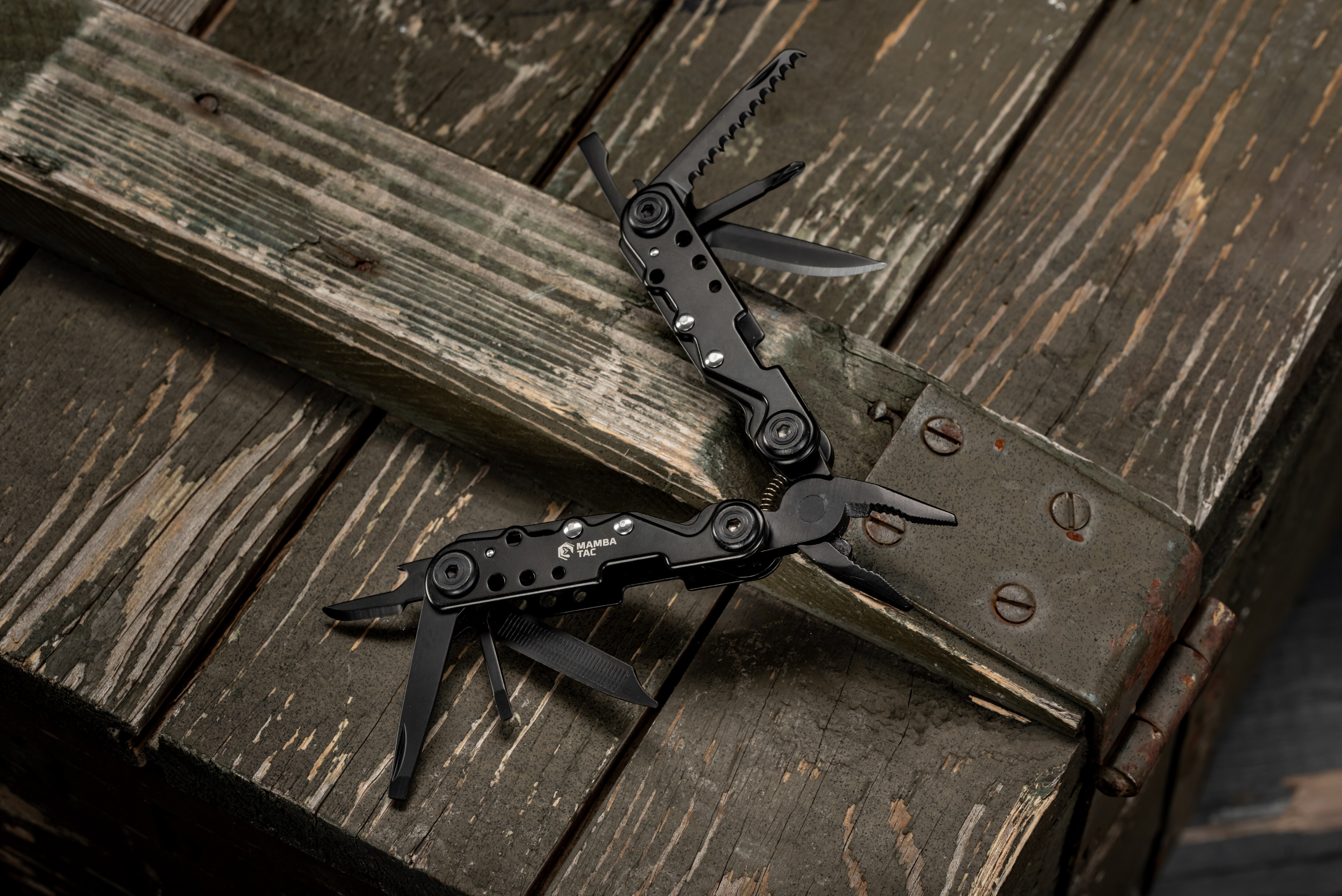 Mamba - Tac Pivot Multitool - Black