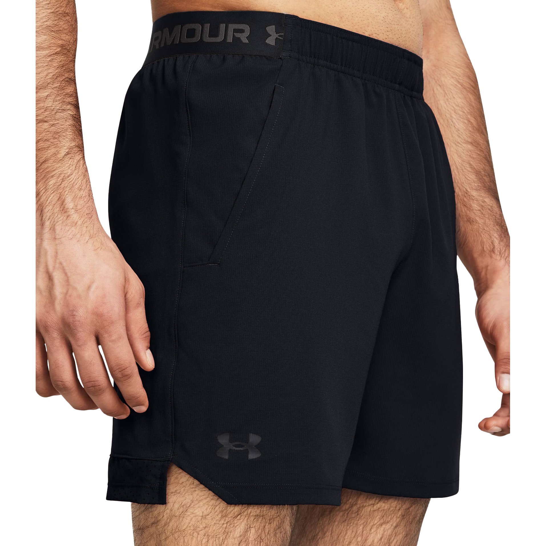 Under Armour - Vanish Woven 6” Shorts - Black/Pitch Gray