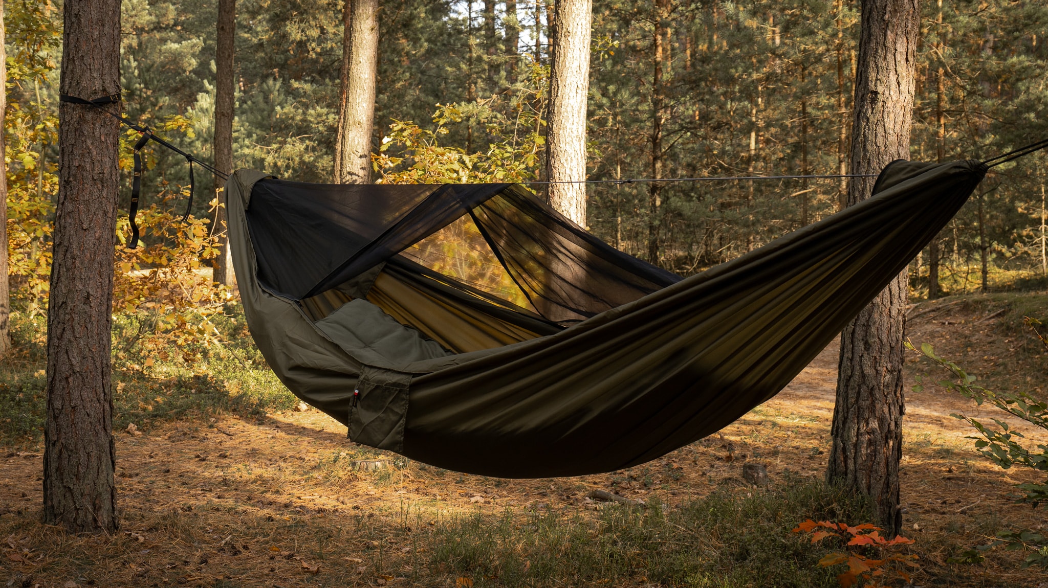 TigerWood - Libelle V2 Long Pocket Khaki Ultraleichte Hängematte - mit Moskitonetz