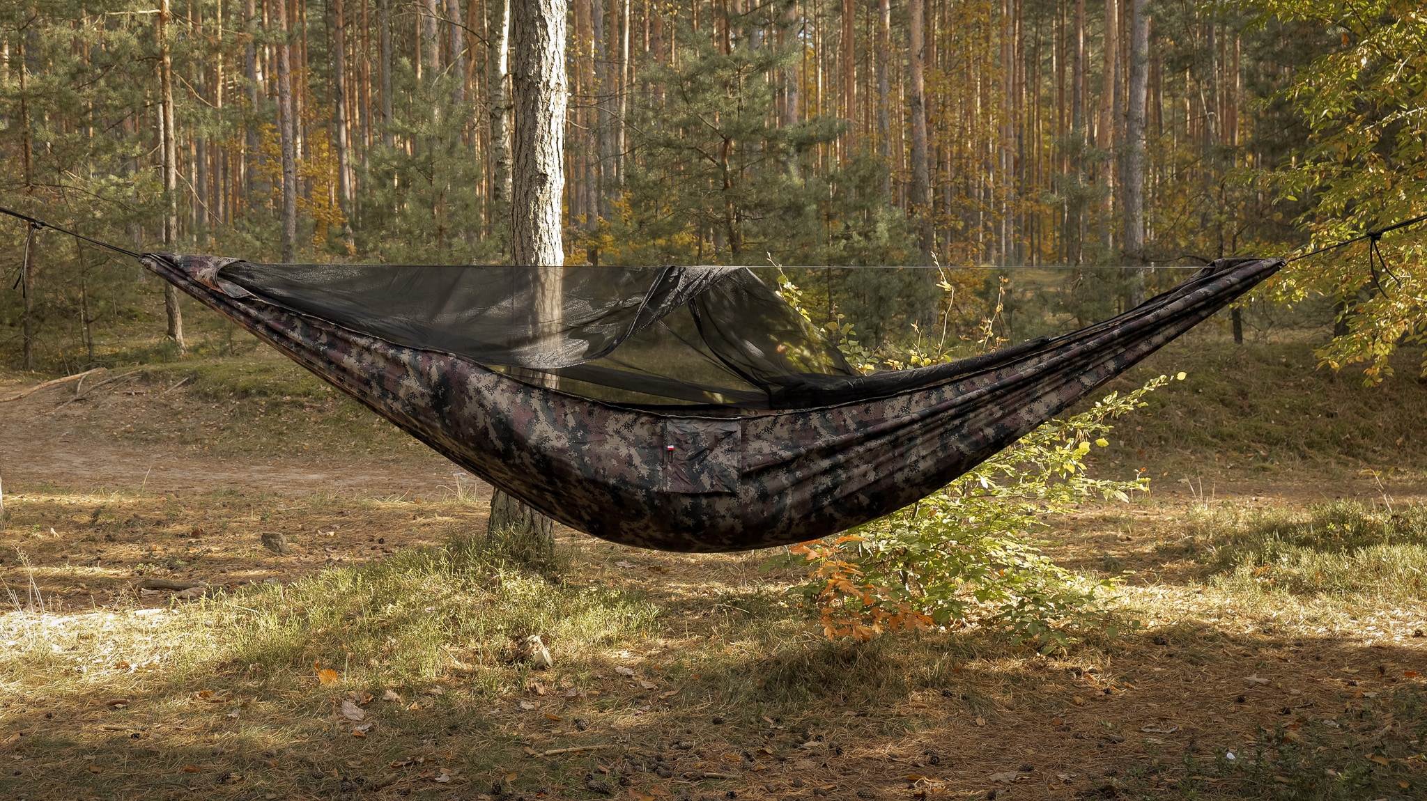 TigerWood - Libelle V2 Long Pocket Camo Ultraleichte Hängematte - mit Moskitonetz