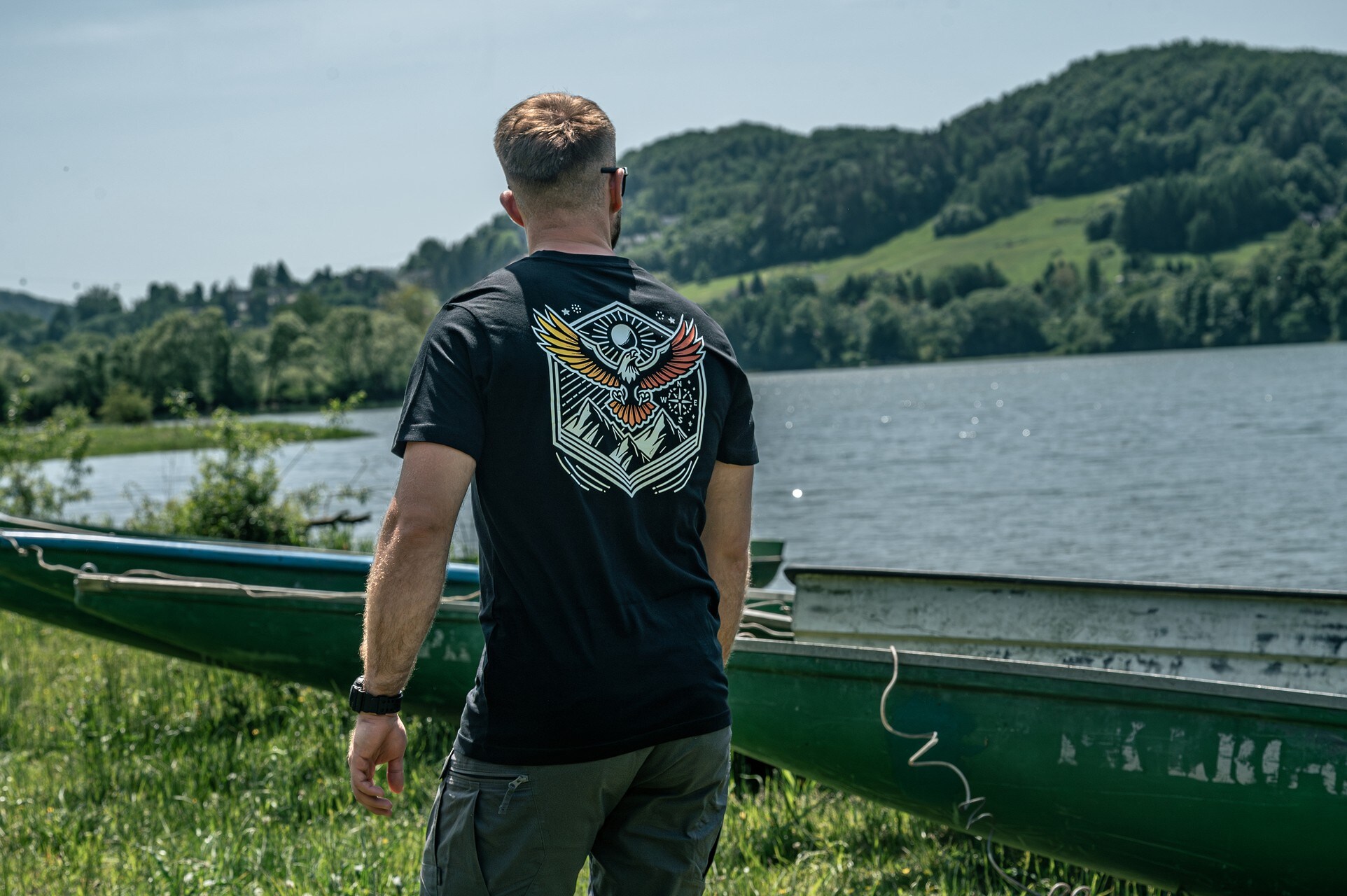 Voyovnik - Summit Wings T-Shirt - Schwarz