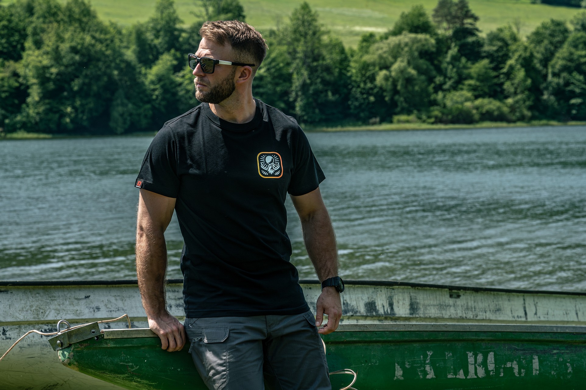 Voyovnik - Summit Wings T-Shirt - Schwarz