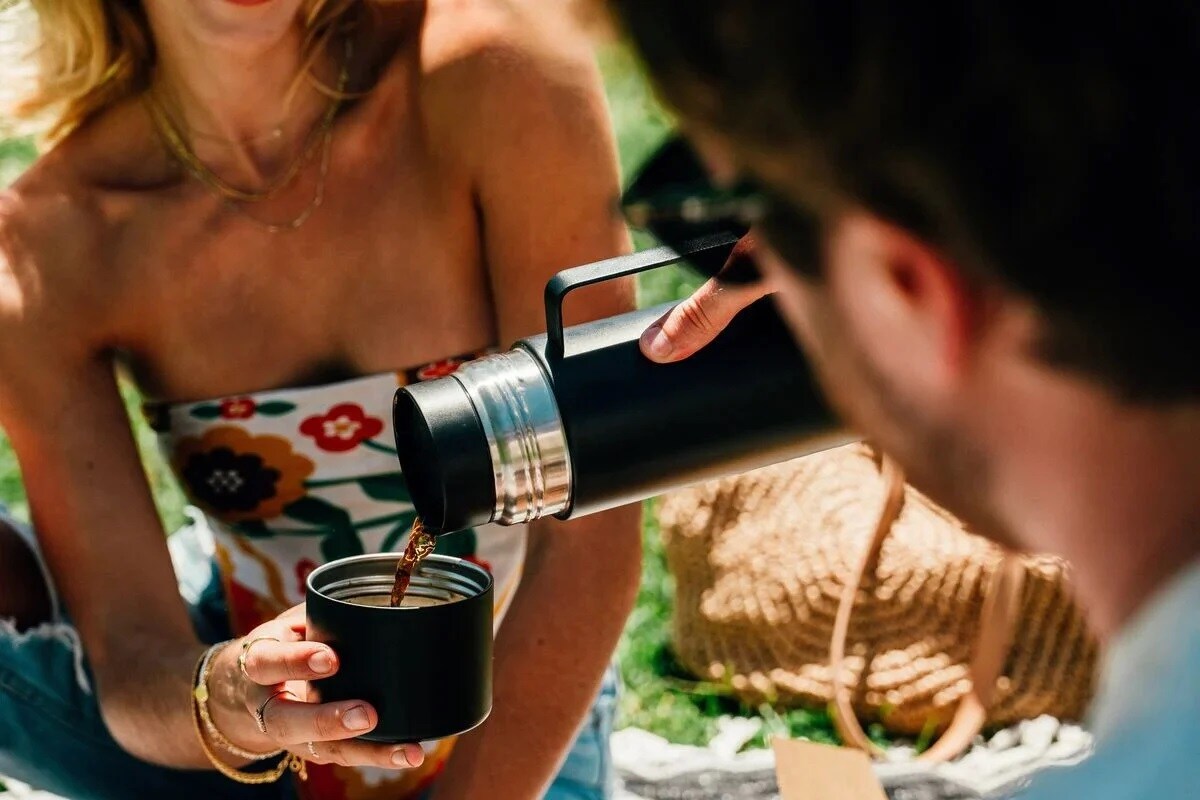 MiiR - Tomo Thermoskanne 1 l - Black