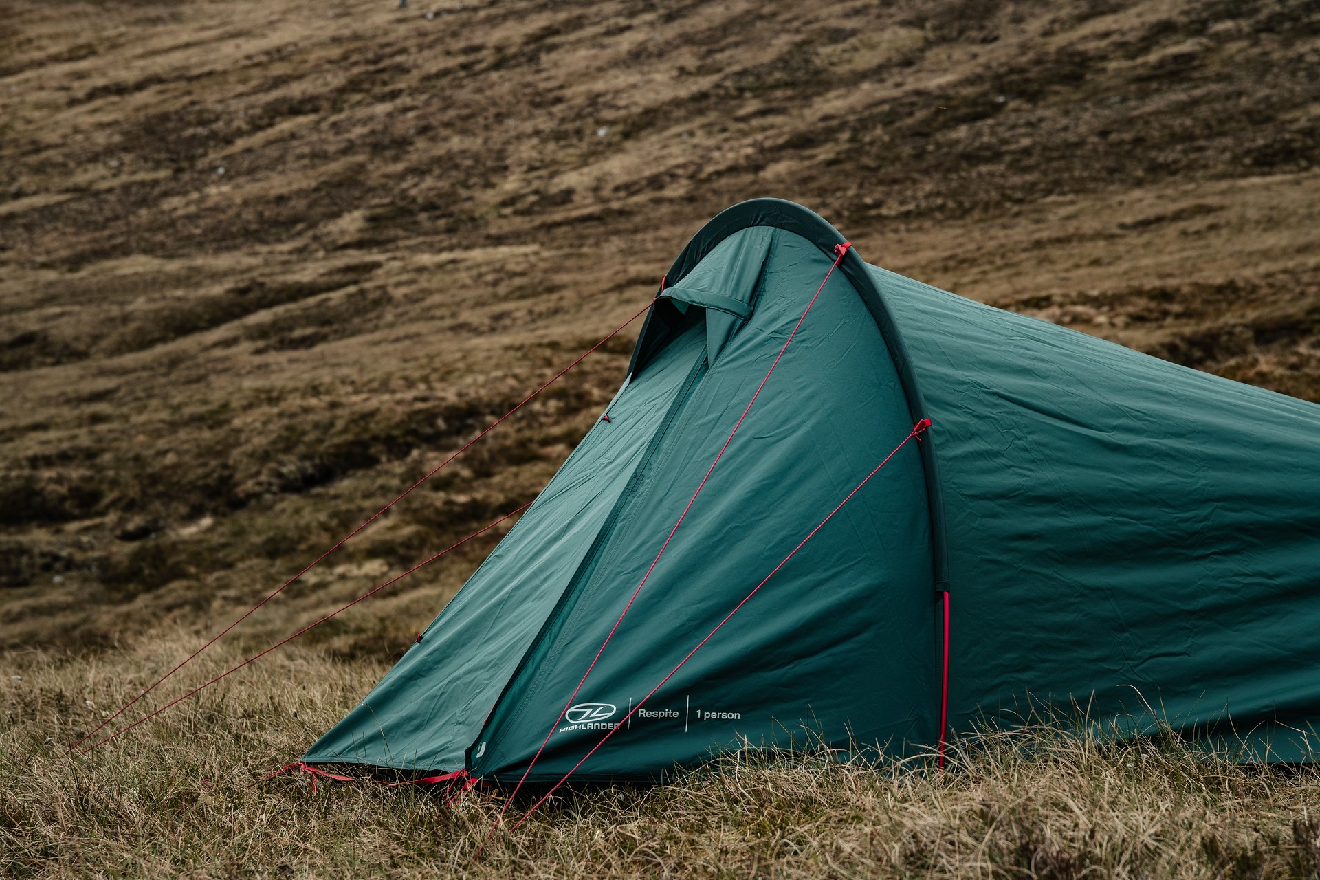 Highlander - Outdoor Respite Tunnel Tent - 1-Personen Zelt - Pine Green