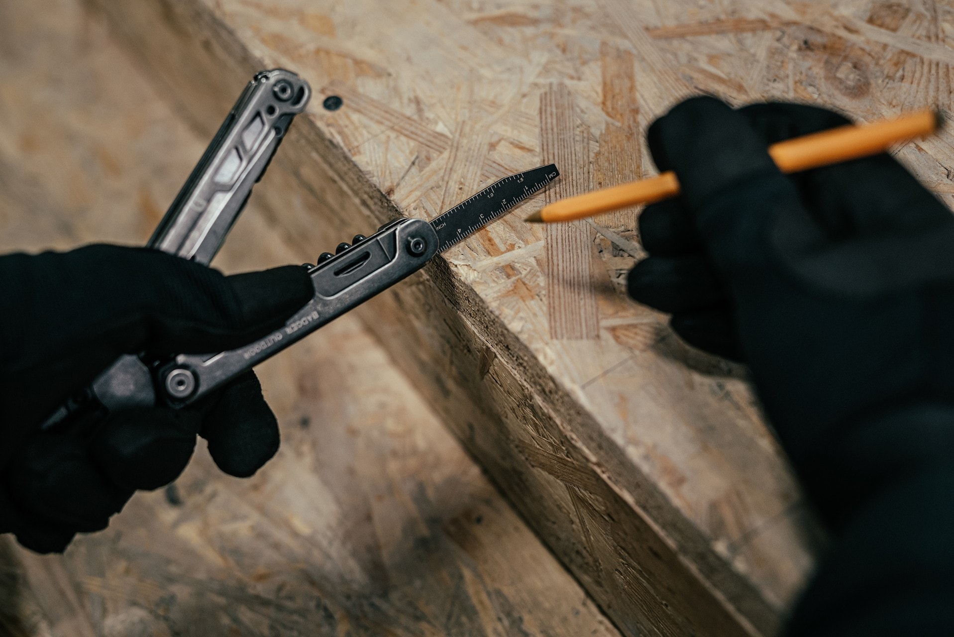 Badger Outdoor - Ash Multitool - Black