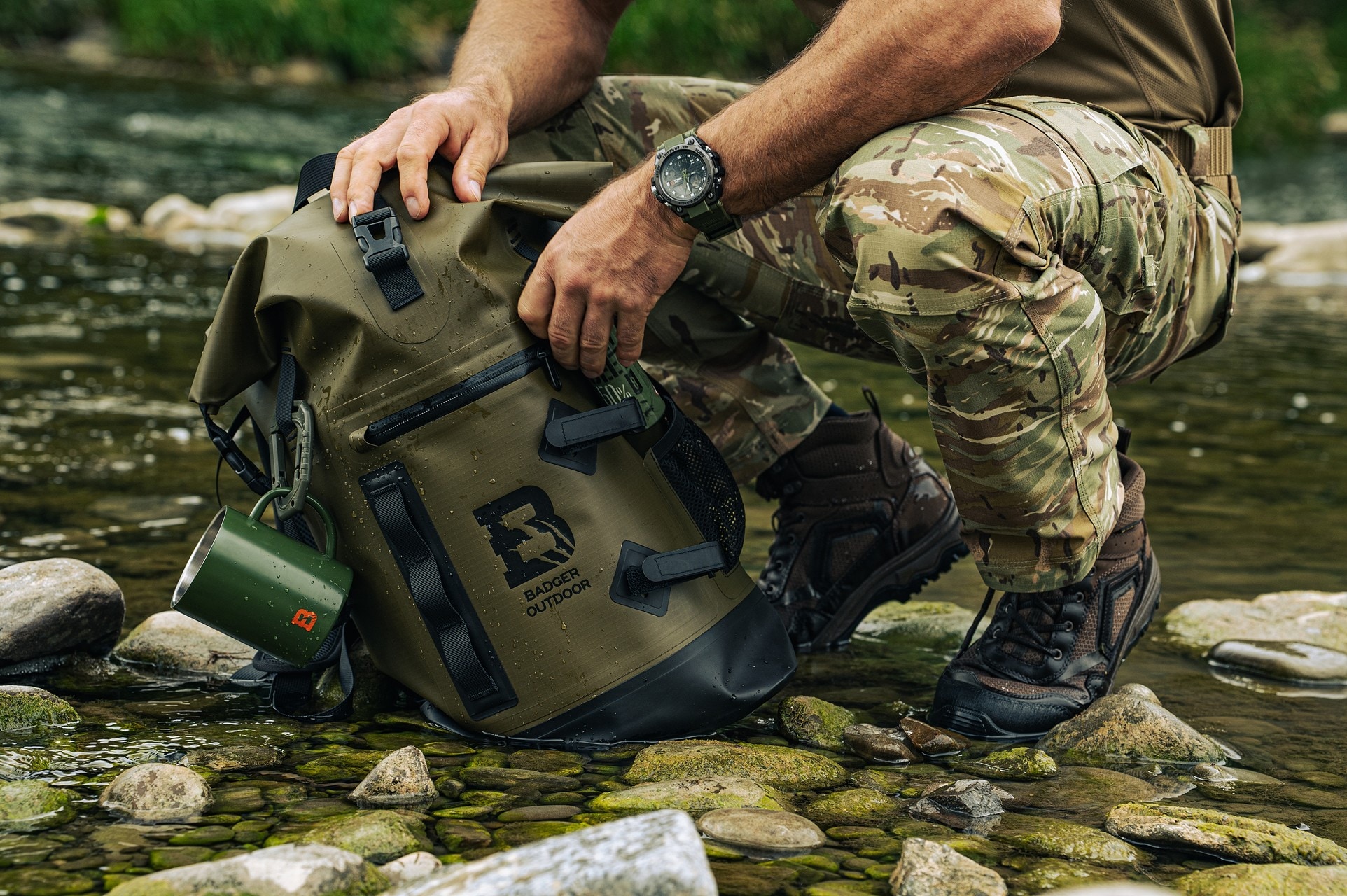 Badger Outdoor - TPU Wasserdichter Rucksack 40 l - Military Green