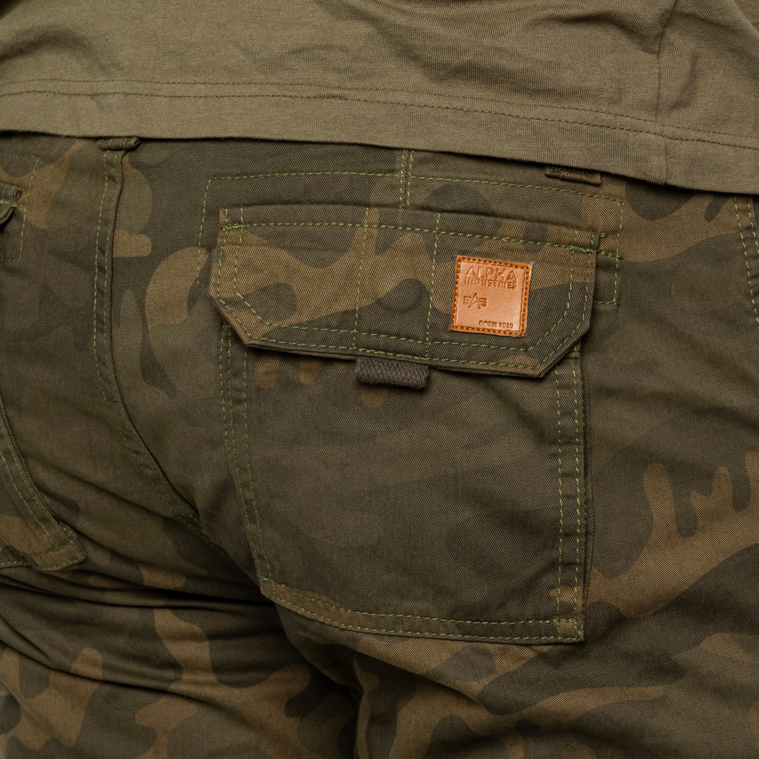 Alpha - Industries Jet Pant Hose - Olive Camo