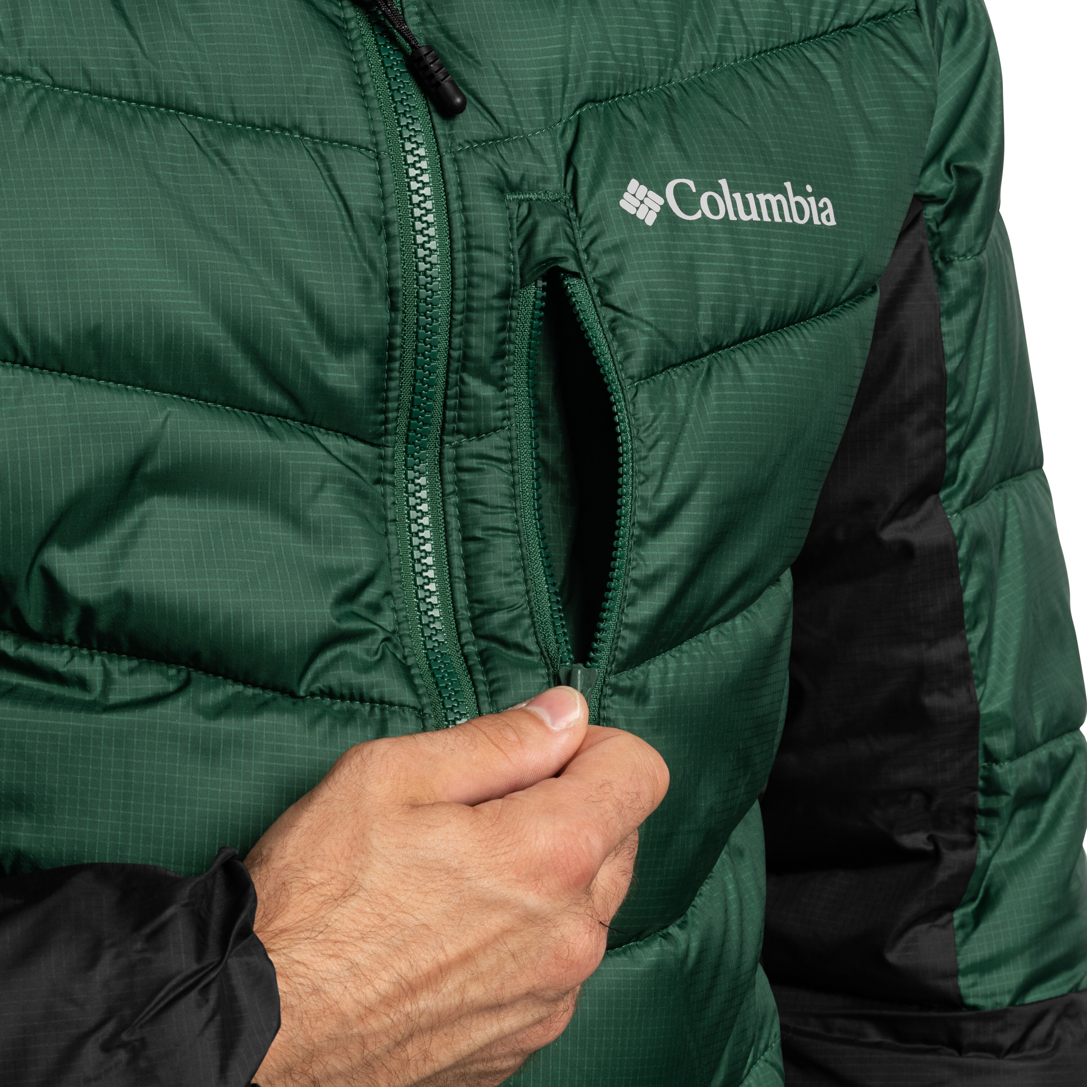 Columbia - Labyrinth Loop II Insulated Hooded Jacke - Rain Forest/Black