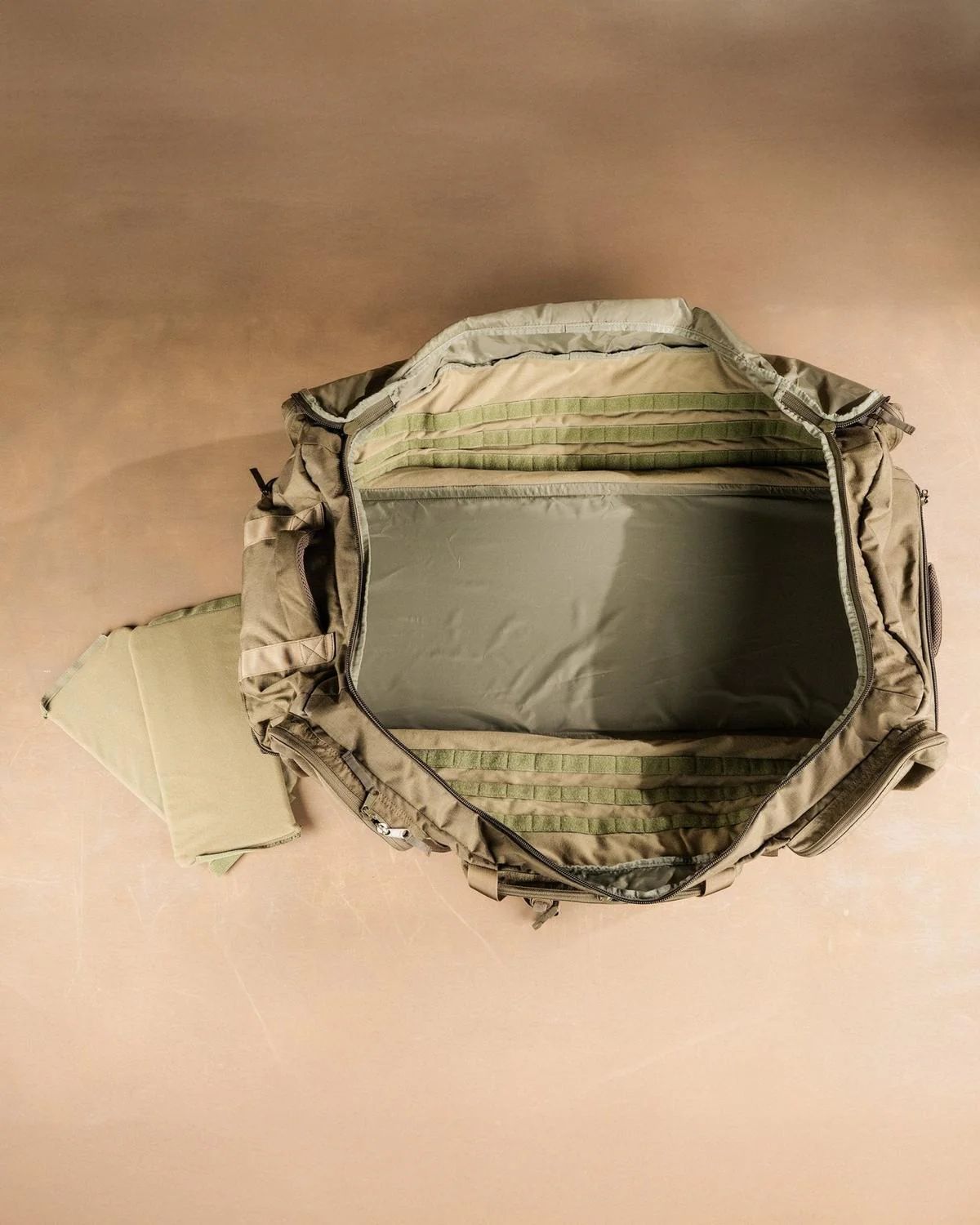 Eberlestock - Hercules Duffel Rolltasche 191,4 l - Dry Earth