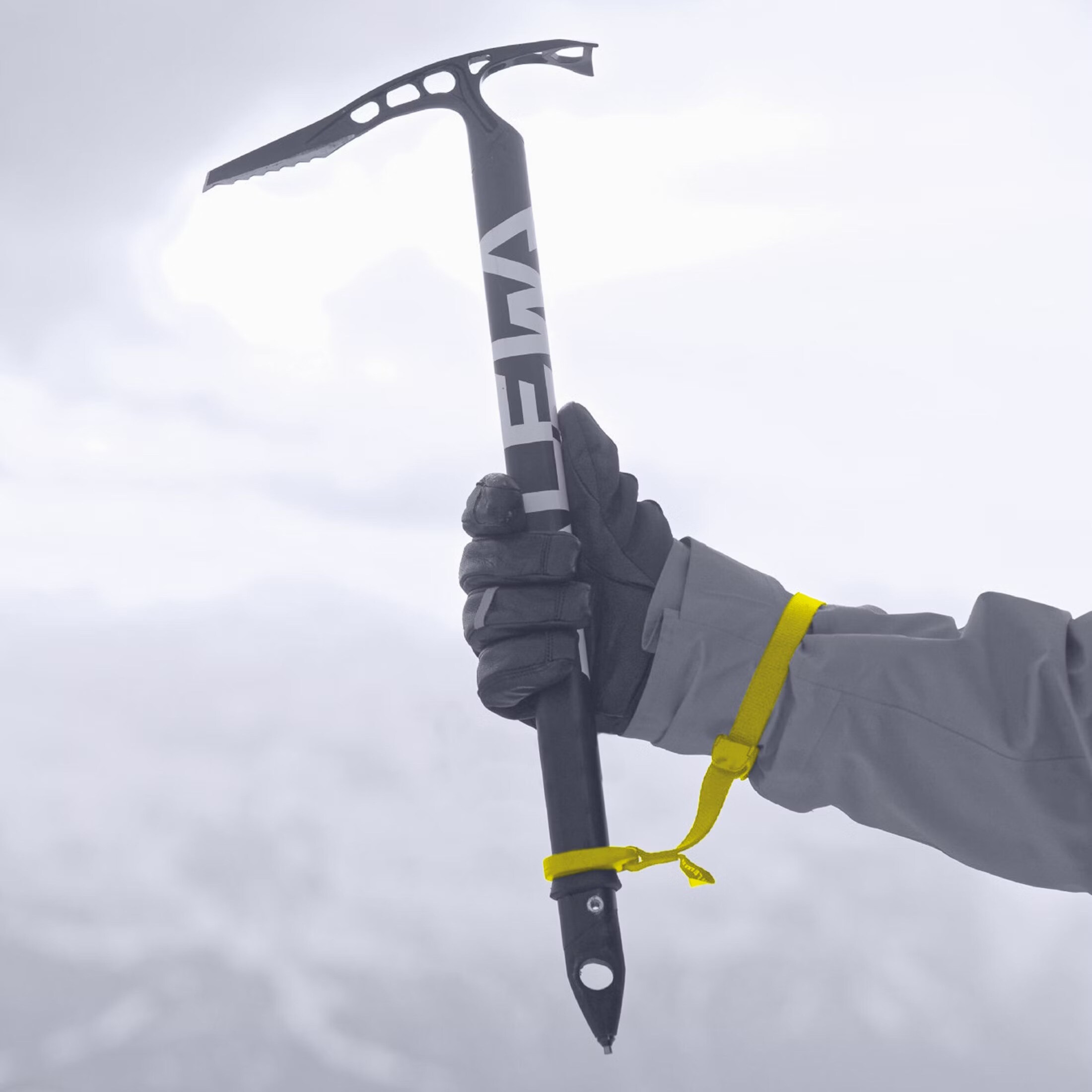Salewa - Alpine-X Ice Axe 65 cm - Eispickel - Night/Black