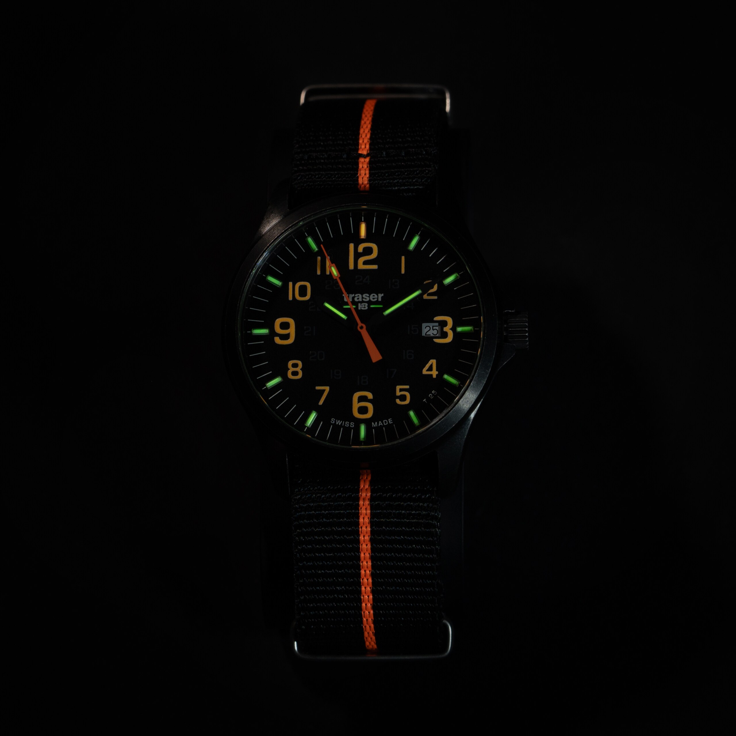 Traser - P67 Officer Pro GunMetal TS Armbanduhr - Black/Orange