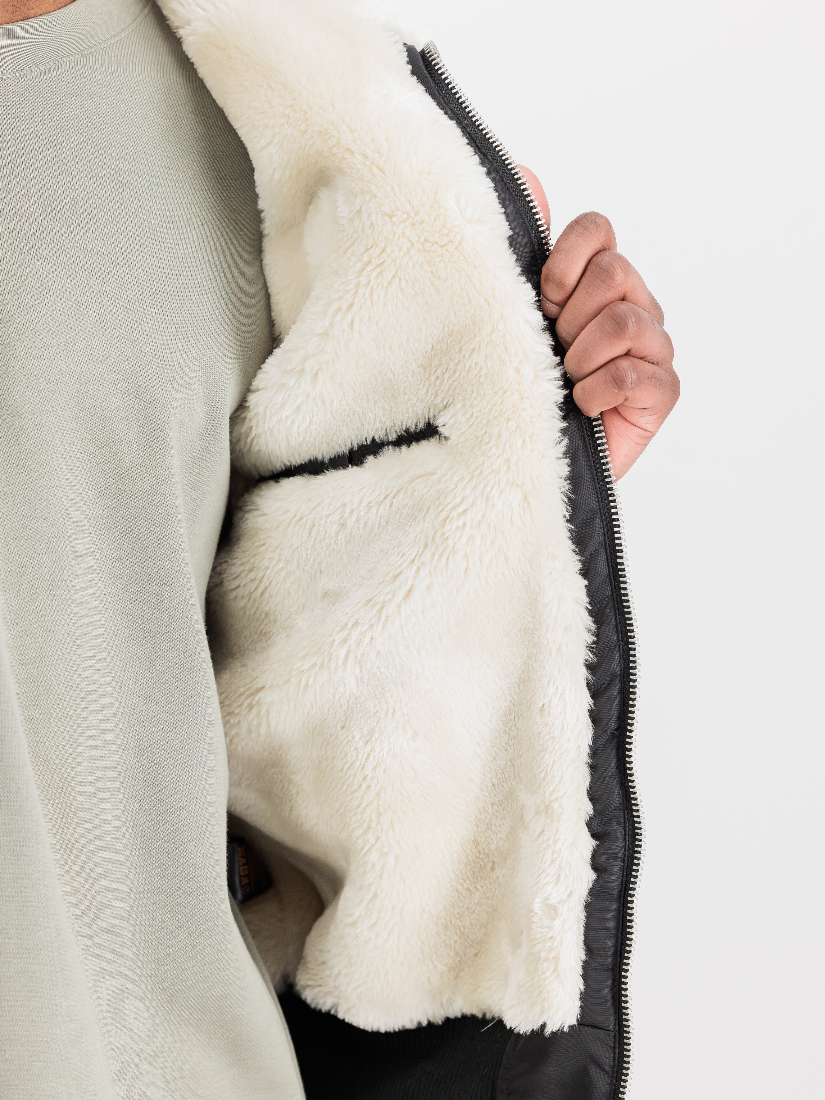 Alpha Industries - B15-3 TT Jacke - Black/Beige