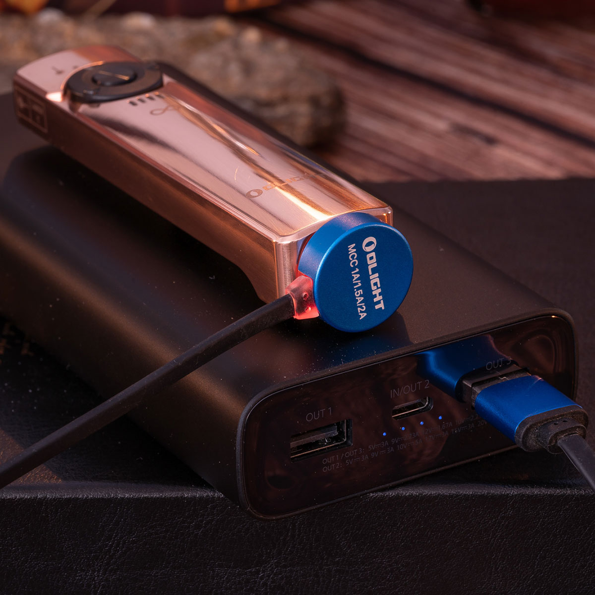 Olight - Arkfeld Eternal 3 Copper - Taschenlampe mit Laserpointer 1000 Lumen