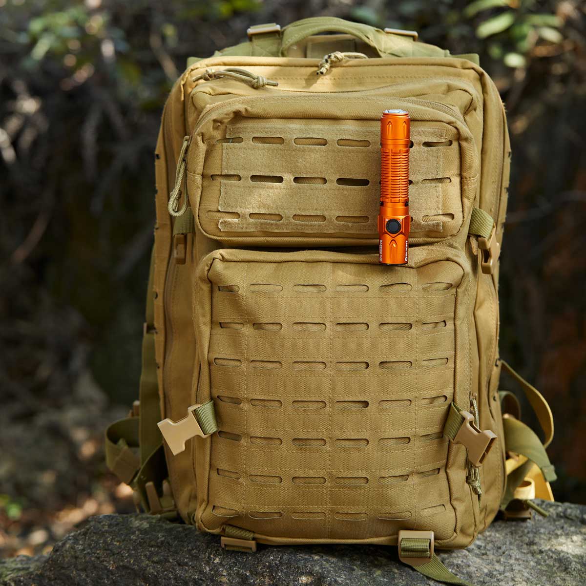 Olight - Warrior 3S Limited Edition Orange - Taschenlampe - 2300 Lumen